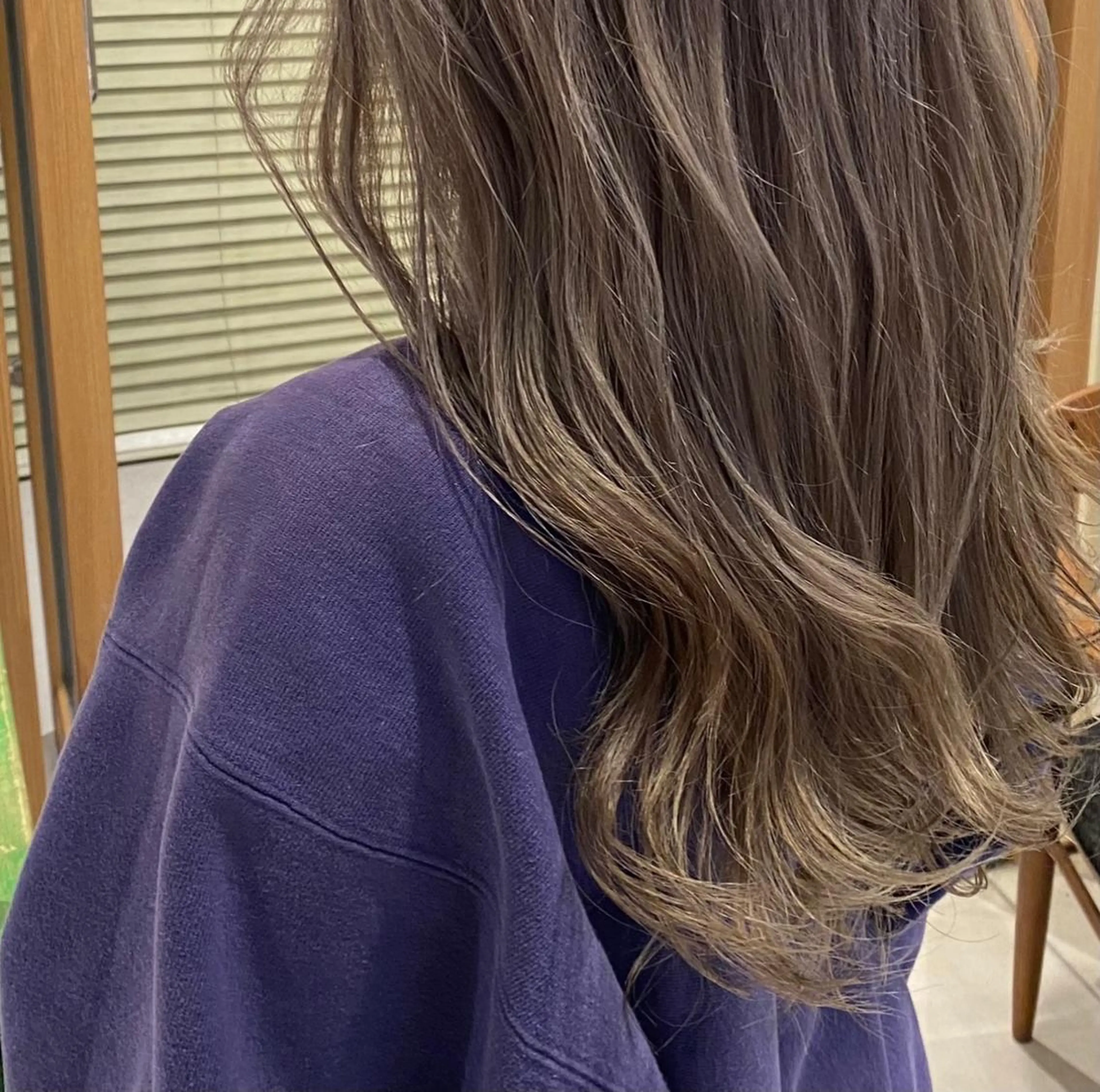 ロング カラー ヘアカラー 寒河江 舞奈のマツエク・マツパデザイン