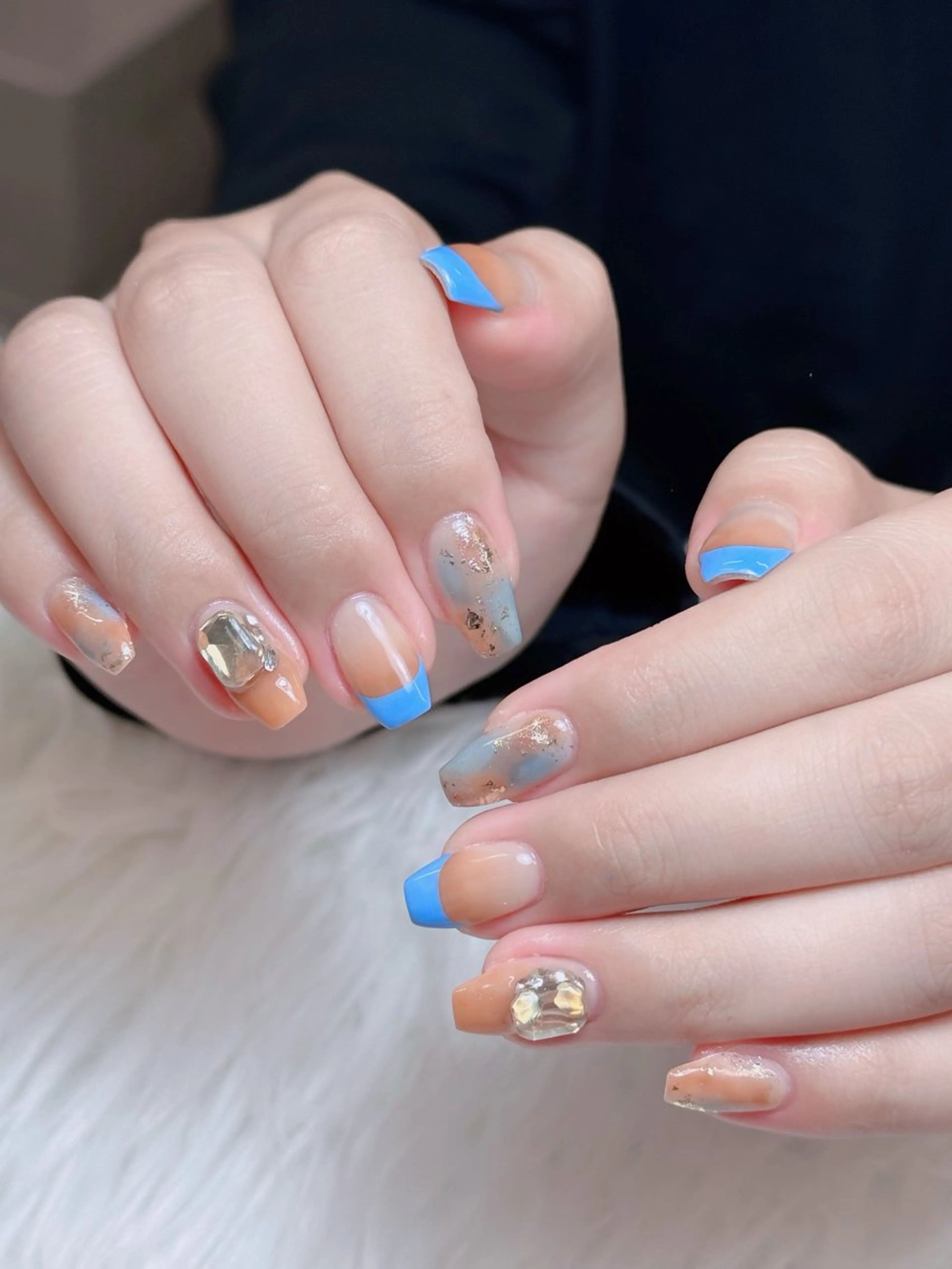 ネイル オーロラネイル チークネイル フットネイル フレンチネイル ハロウィン ハンドネイル Lumi Nail 新大久保3‘のネイルデザイン