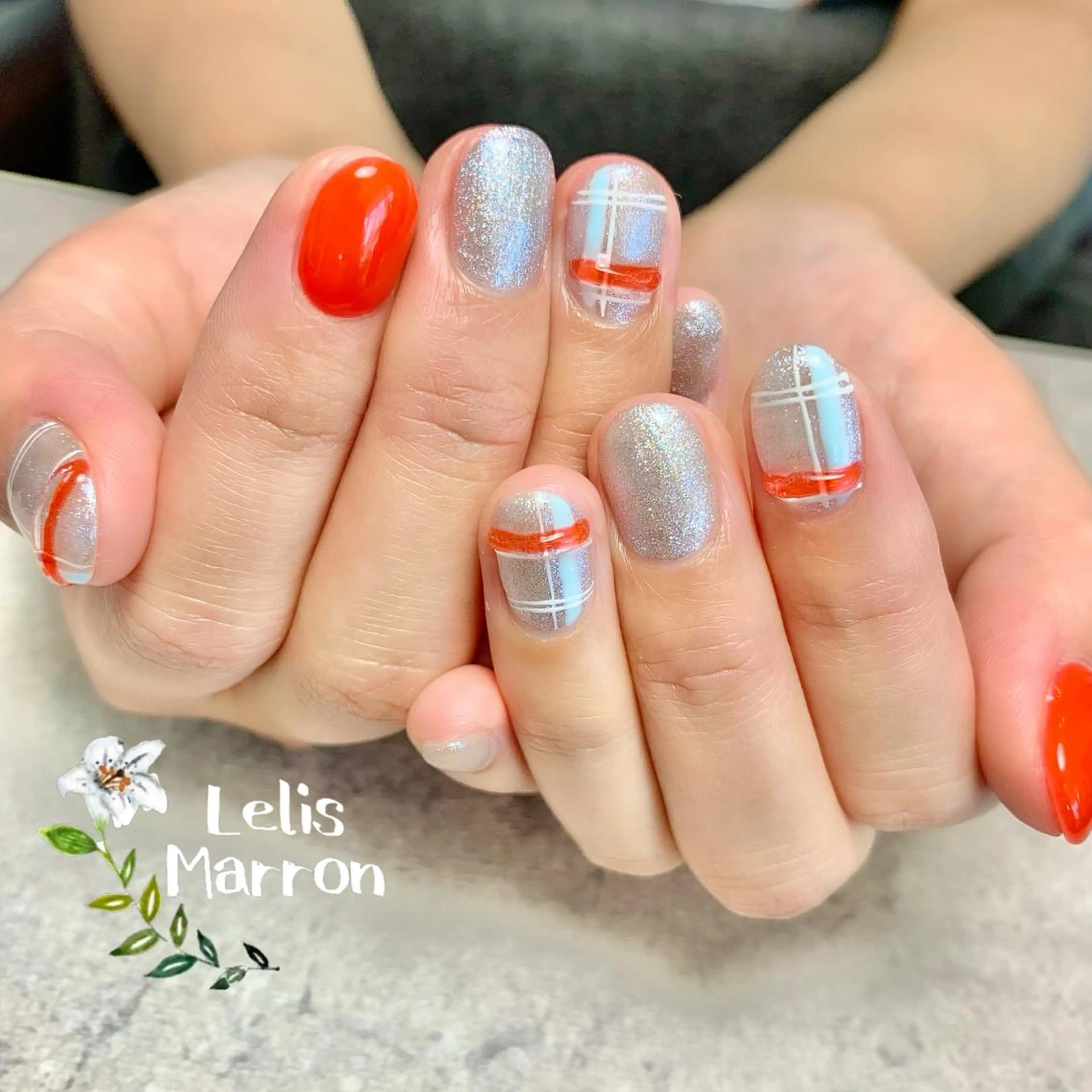 ネイル アートネイル ニュアンスネイル オフィスネイル ぷっくりネイル Lelis Marron所属・岸 侑李のネイルデザイン