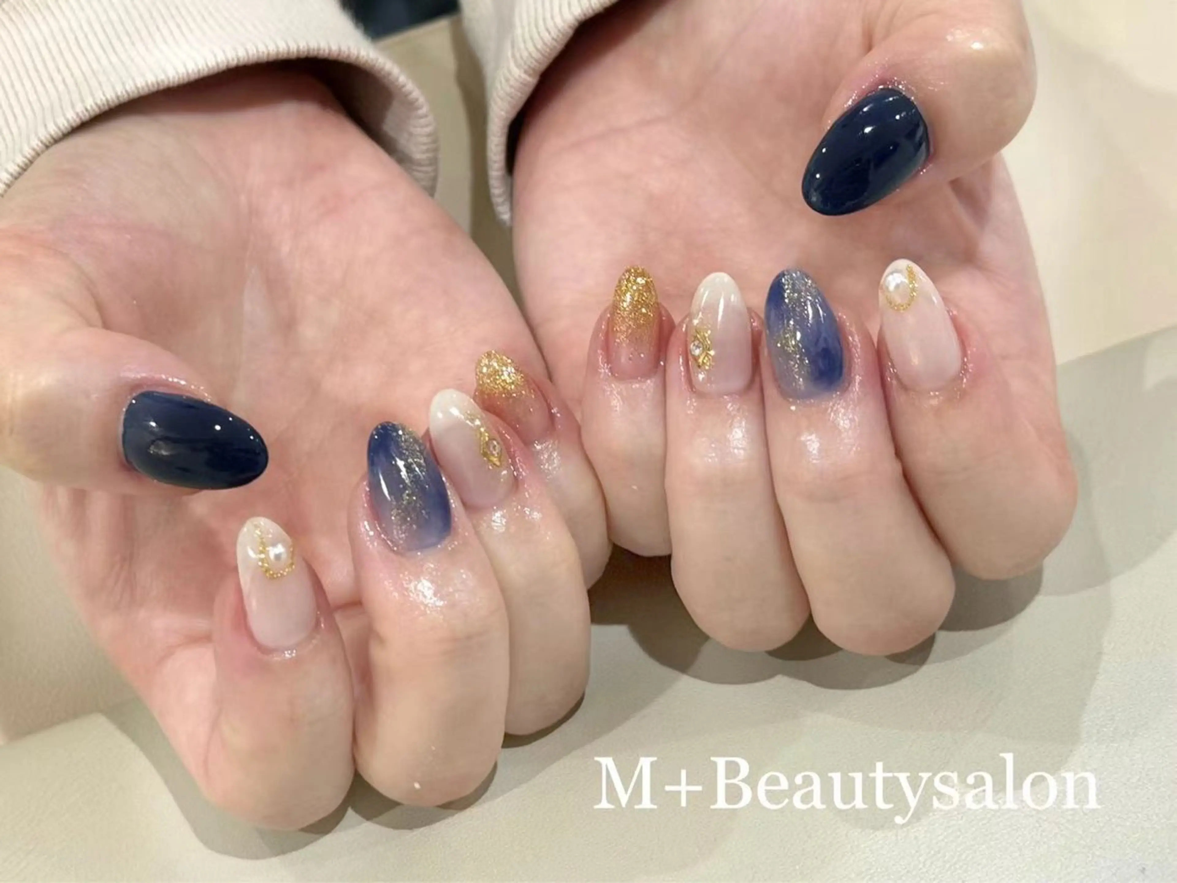 ネイル M+  Beauty Salonのネイルデザイン