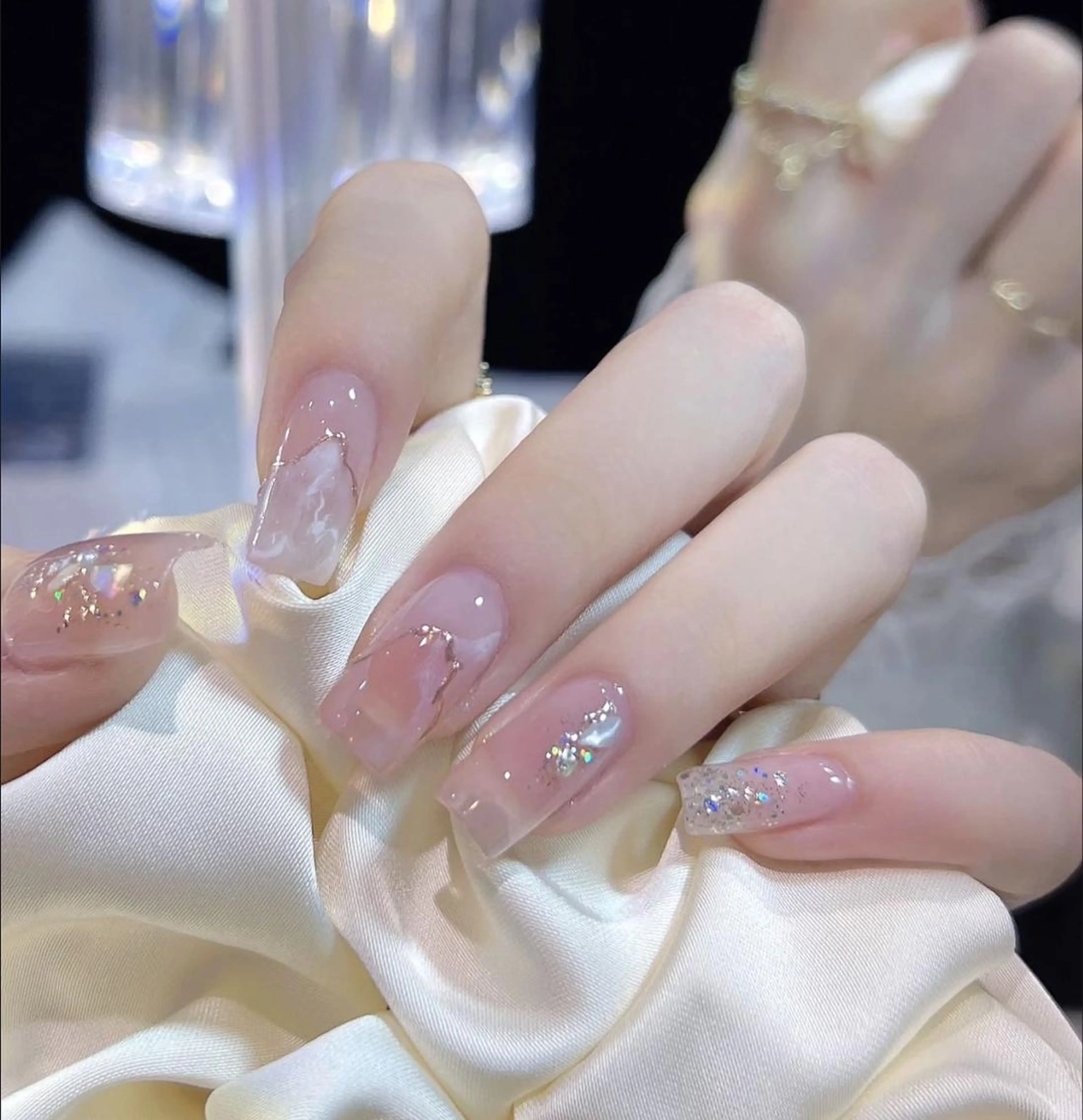 ネイル Queens テイのネイルデザイン