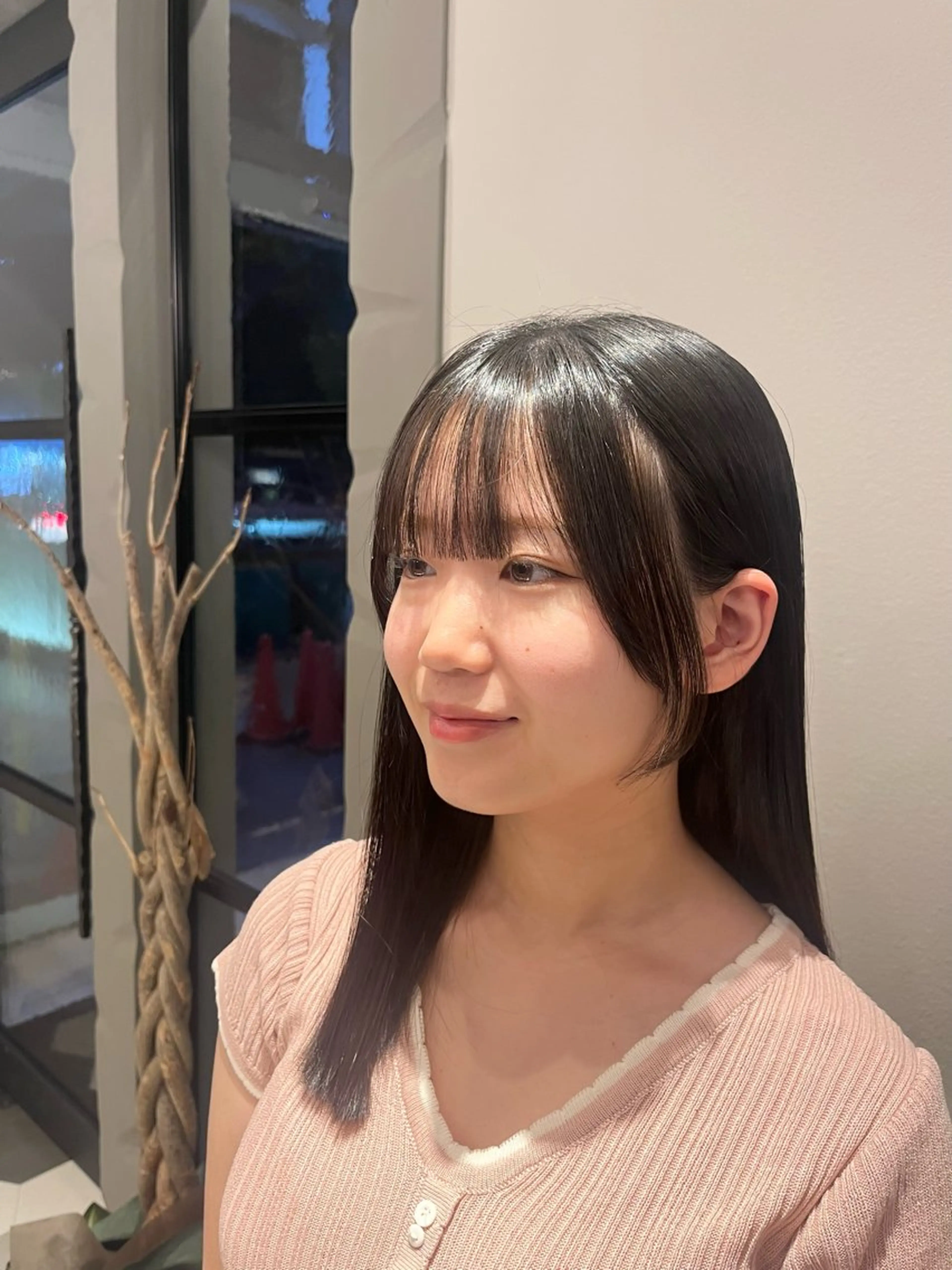 セミロング 顔周りカット サイドバング 小顔カット カット ヘアメ/暖色 カラー/あつはのヘアスタイル