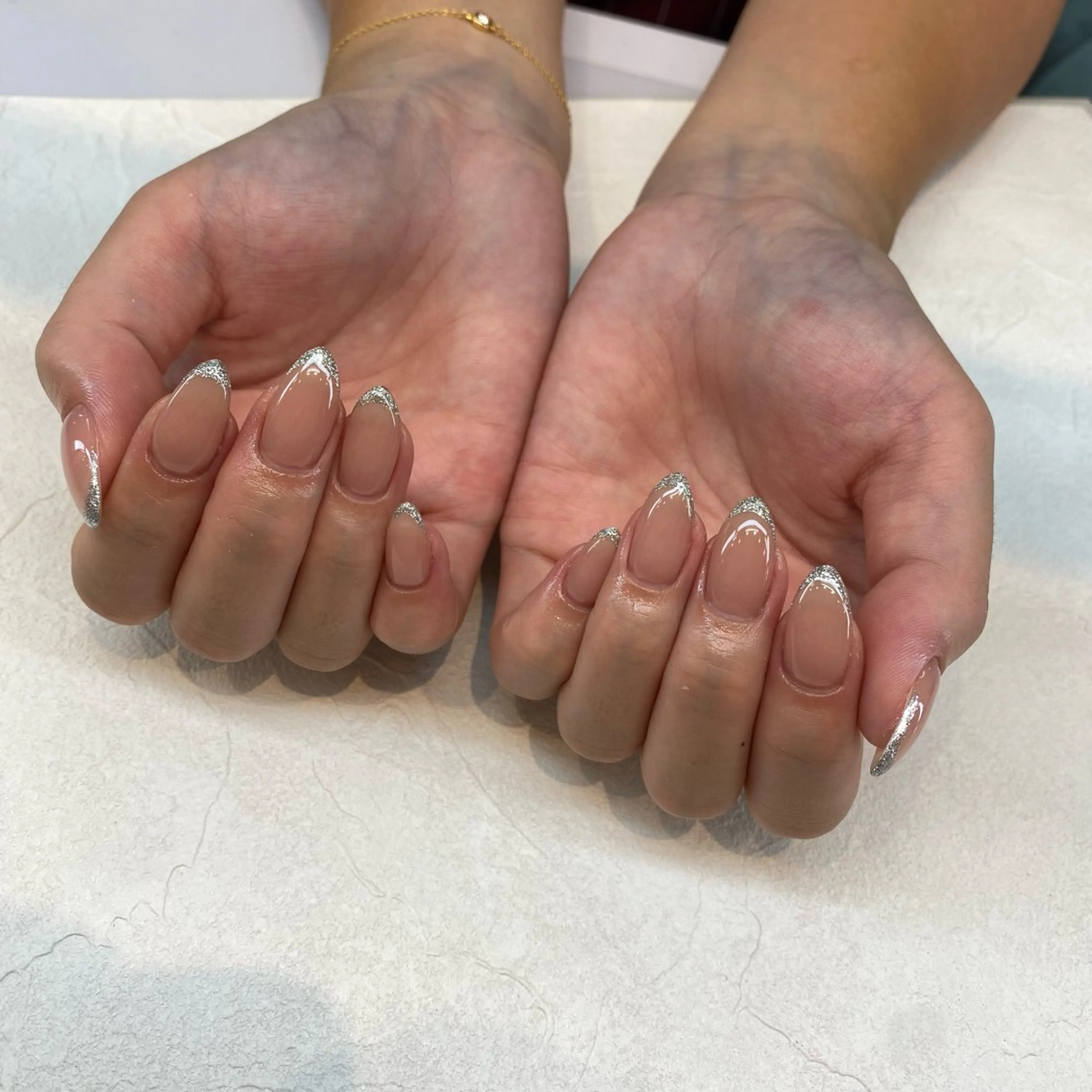 ネイル Annailsalon所属・E miのネイルデザイン