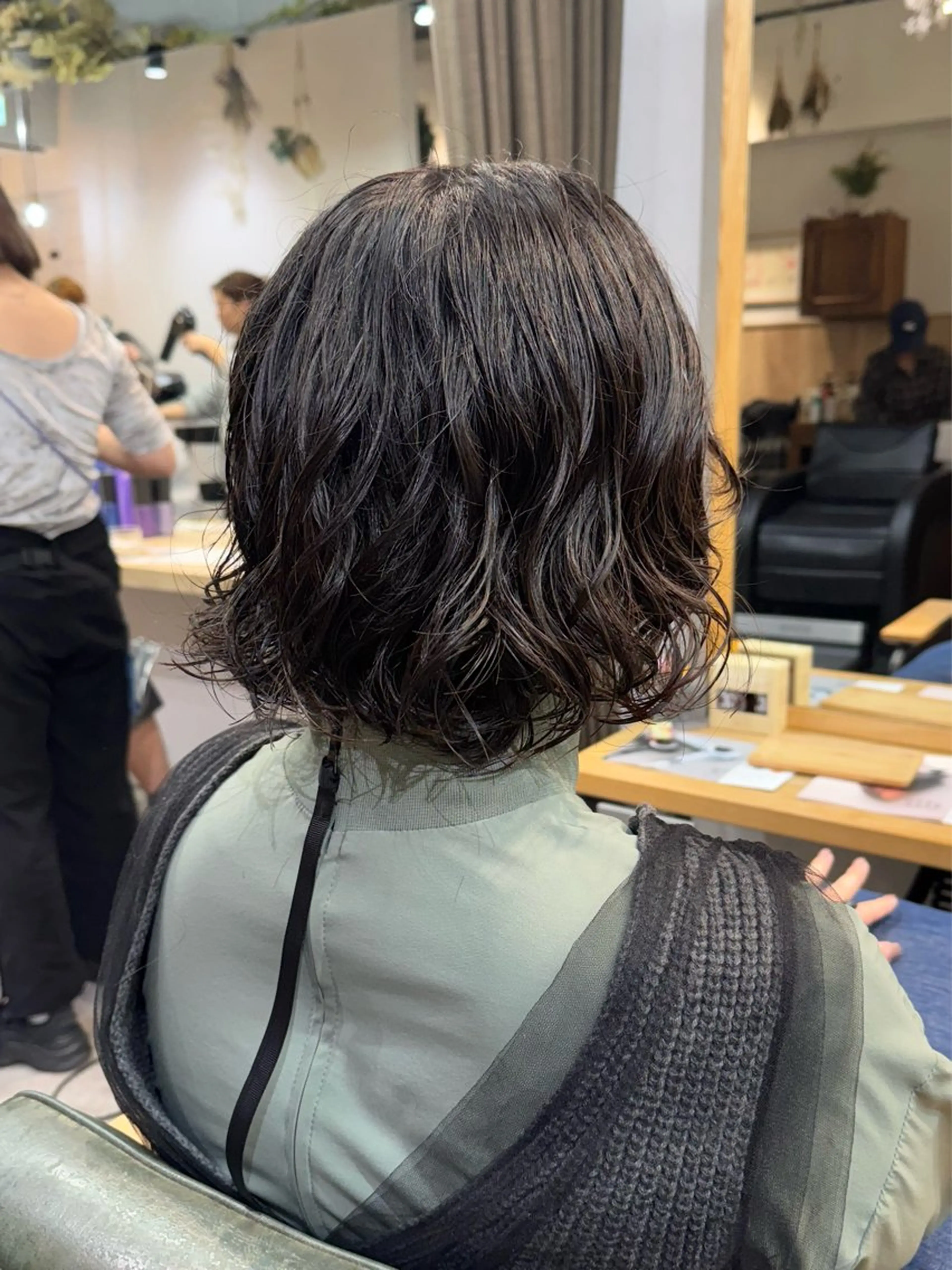 ショート パーマ パーマ 艶カラーヘアアレンジ 縮毛矯正🍓ひふみのヘアスタイル