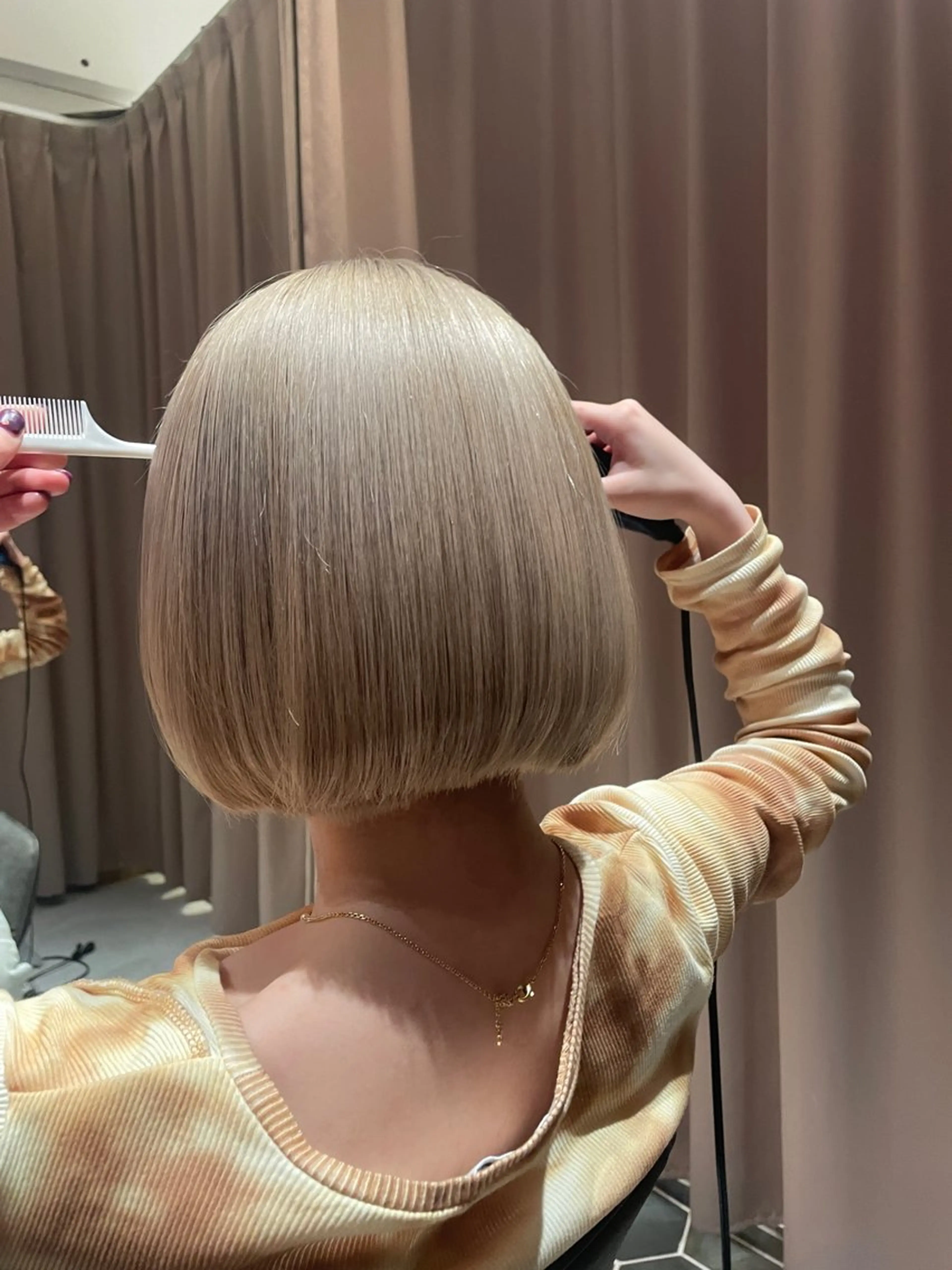 ミディアム カラー ハイトーンカラー 髪質改善 トリートメント トリートメント 🪱BAROQUE anzu📛のヘアスタイル