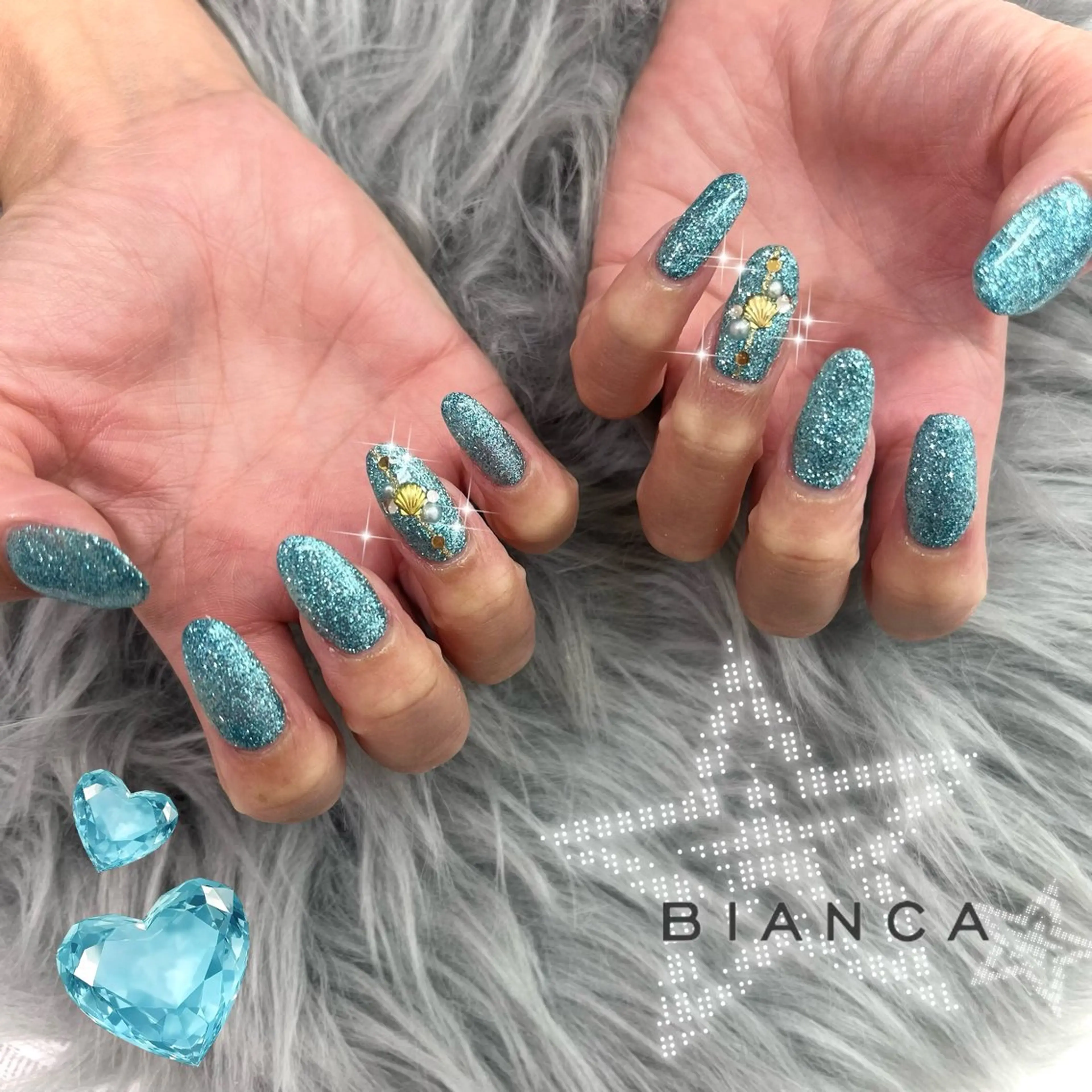 ネイル ハンドネイル Bianca 横関 野々香.｡.:*☆のネイルデザイン