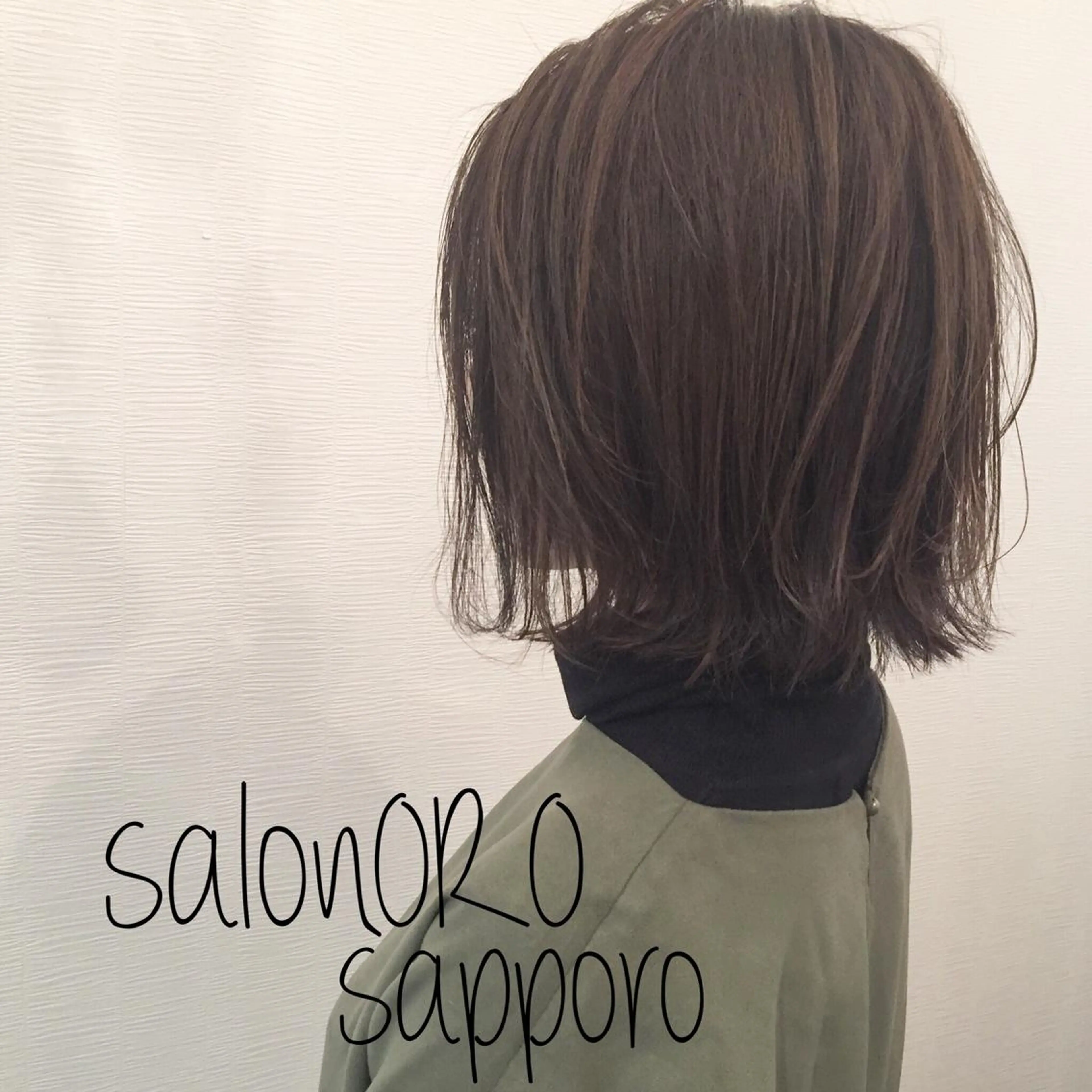ミディアム カラー 切りっぱなしボブ グラデーションカラー ハイライトカラー ボブ ハイライト カット ヘアカラー トリートメント toiro by lien hair atelier所属・池田 真由美のヘアスタイル