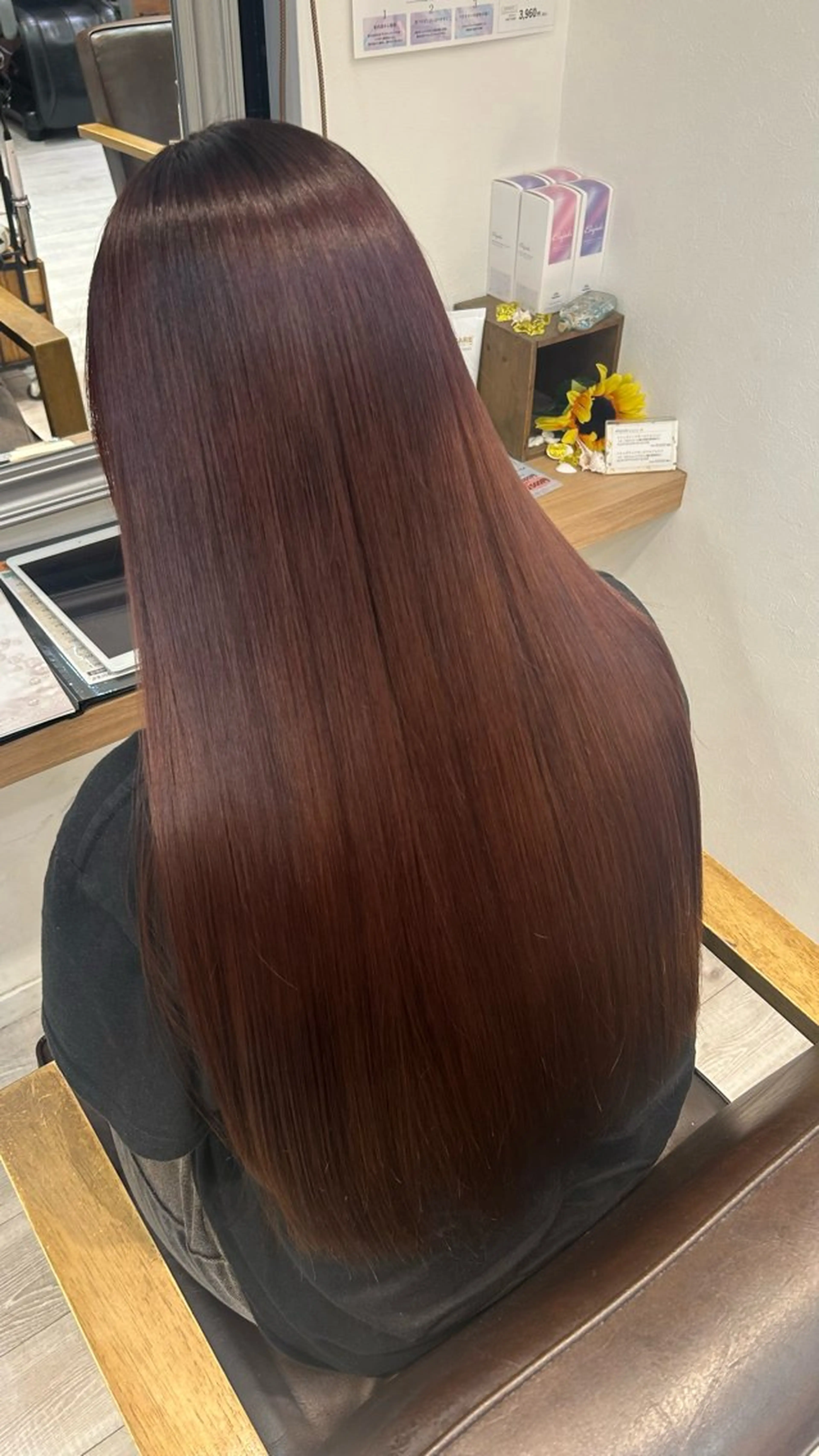 ロング カラー ピンクカラー ヘアカラー トリートメント まい🎀髪質改善 うる艶カラー/巻き髪のヘアスタイル