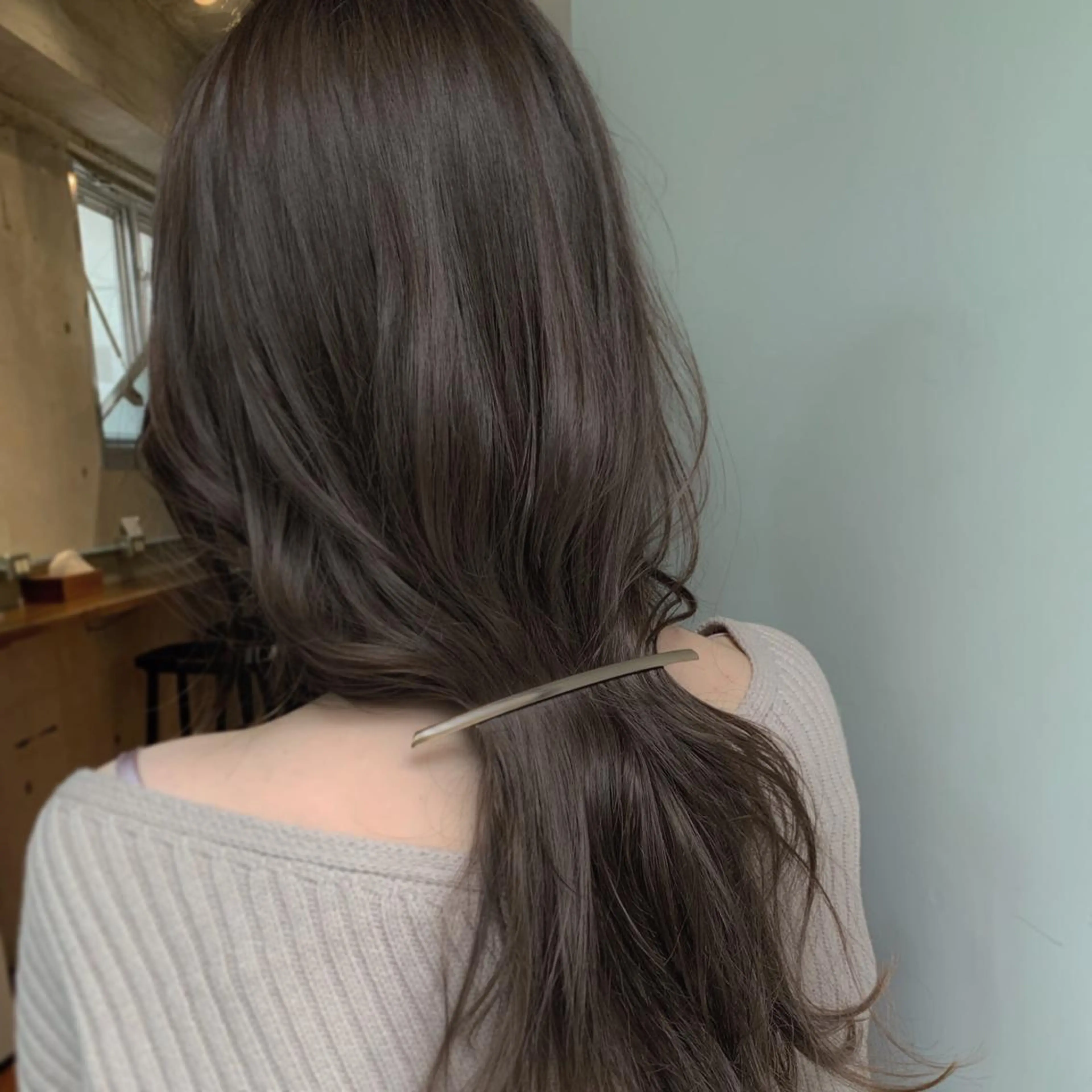 セミロング カラー 透明感カラー グレージュ オリーブグレージュ オリーブグレー 🤎透明感カラー AIKAのヘアスタイル