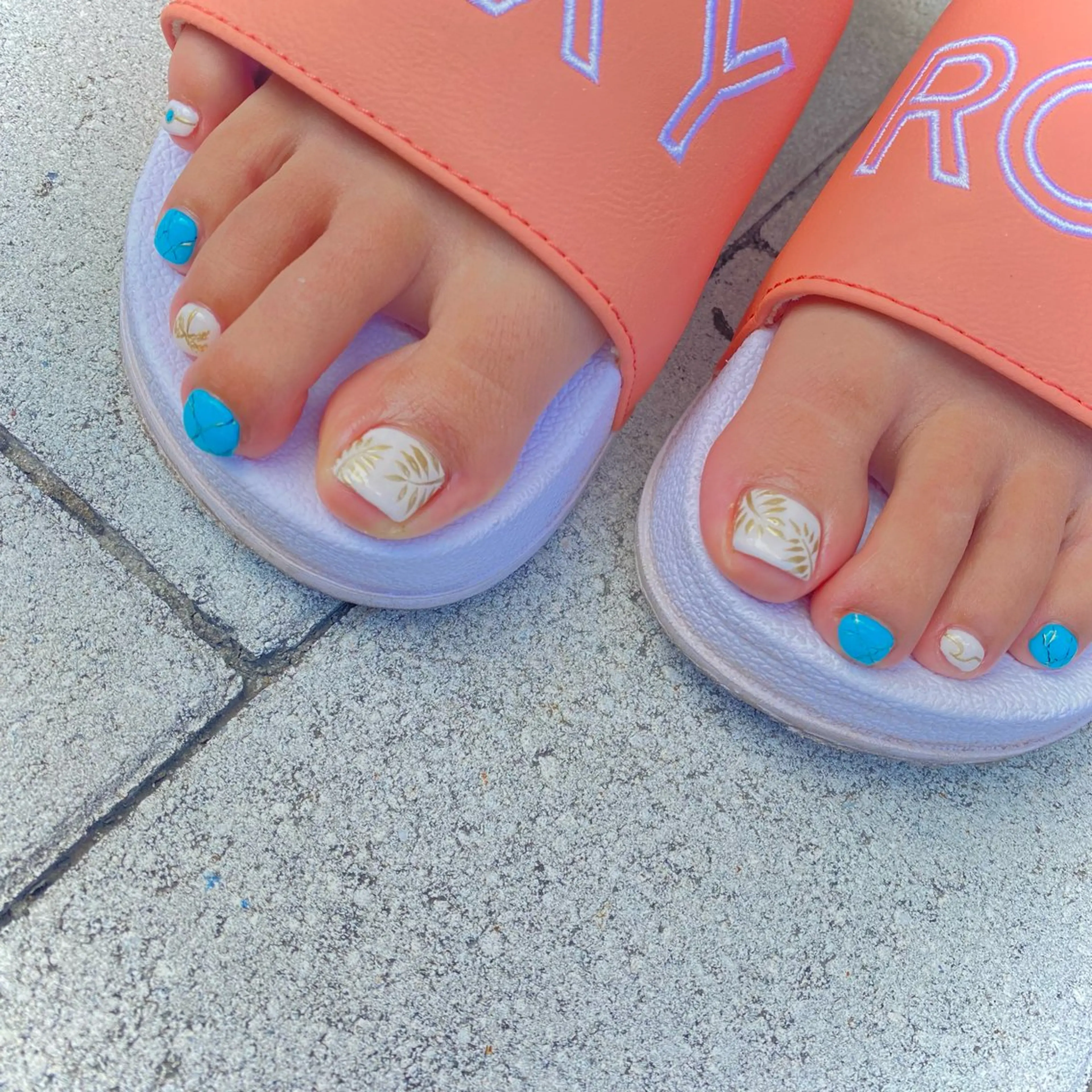 ネイル フットネイル 🌿 Asumi🌿のネイルデザイン