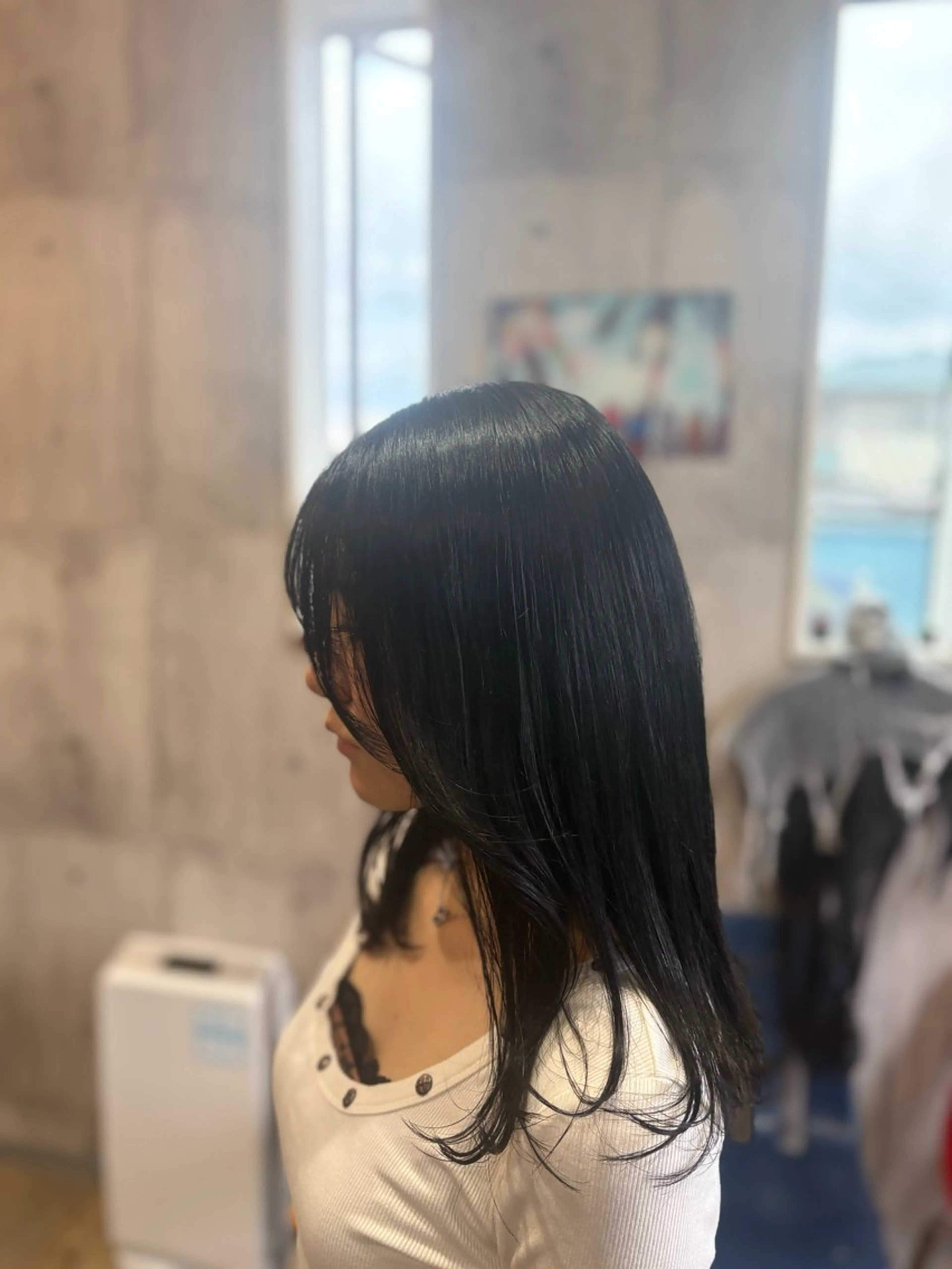 セミロング ヘアカラー 矢野 夢果のヘアスタイル