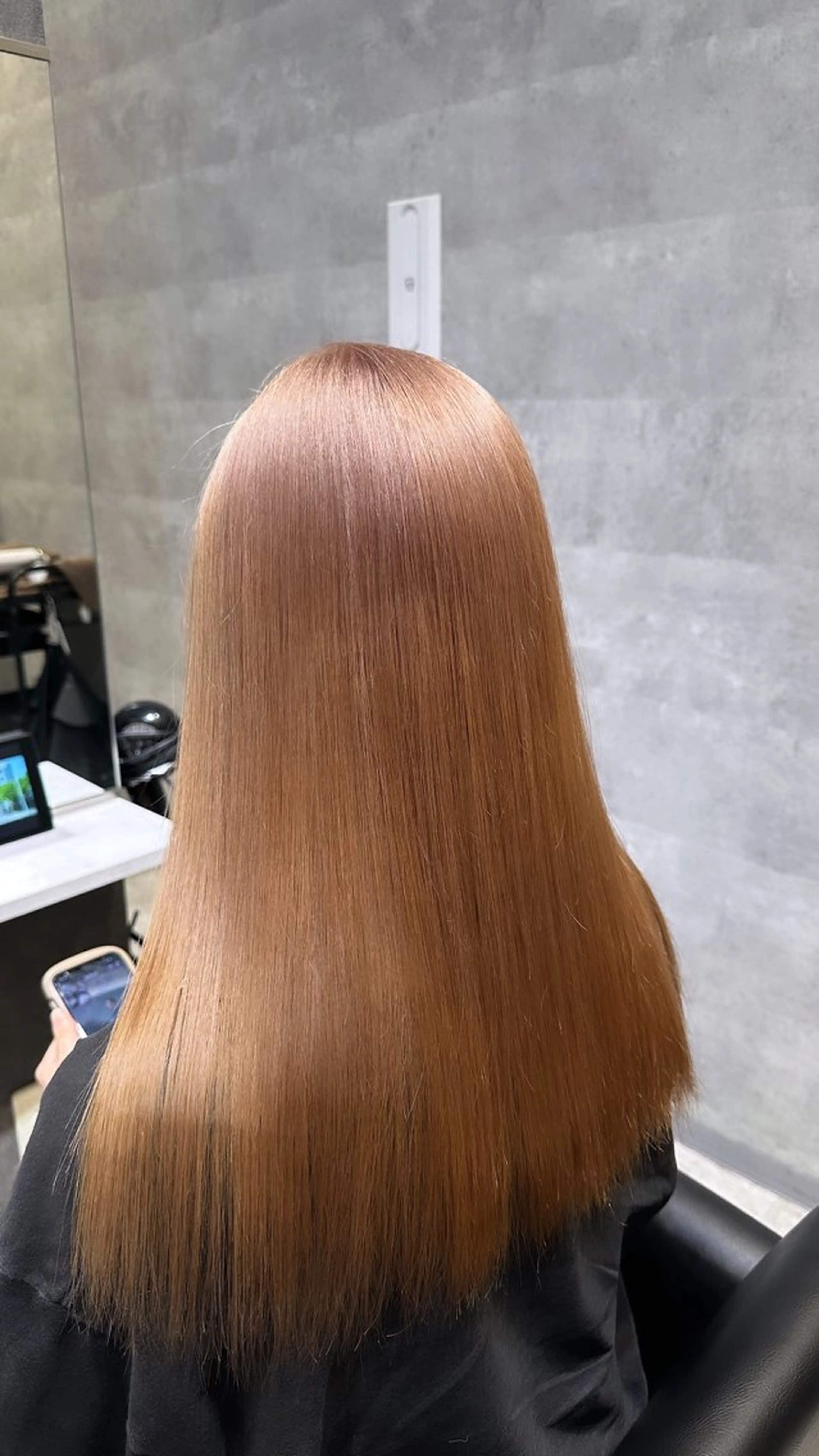 セミロング カラー ベージュカラー ブラウンカラー カット ヘアカラー トリートメント _WHITE /藤田唯生のヘアスタイル