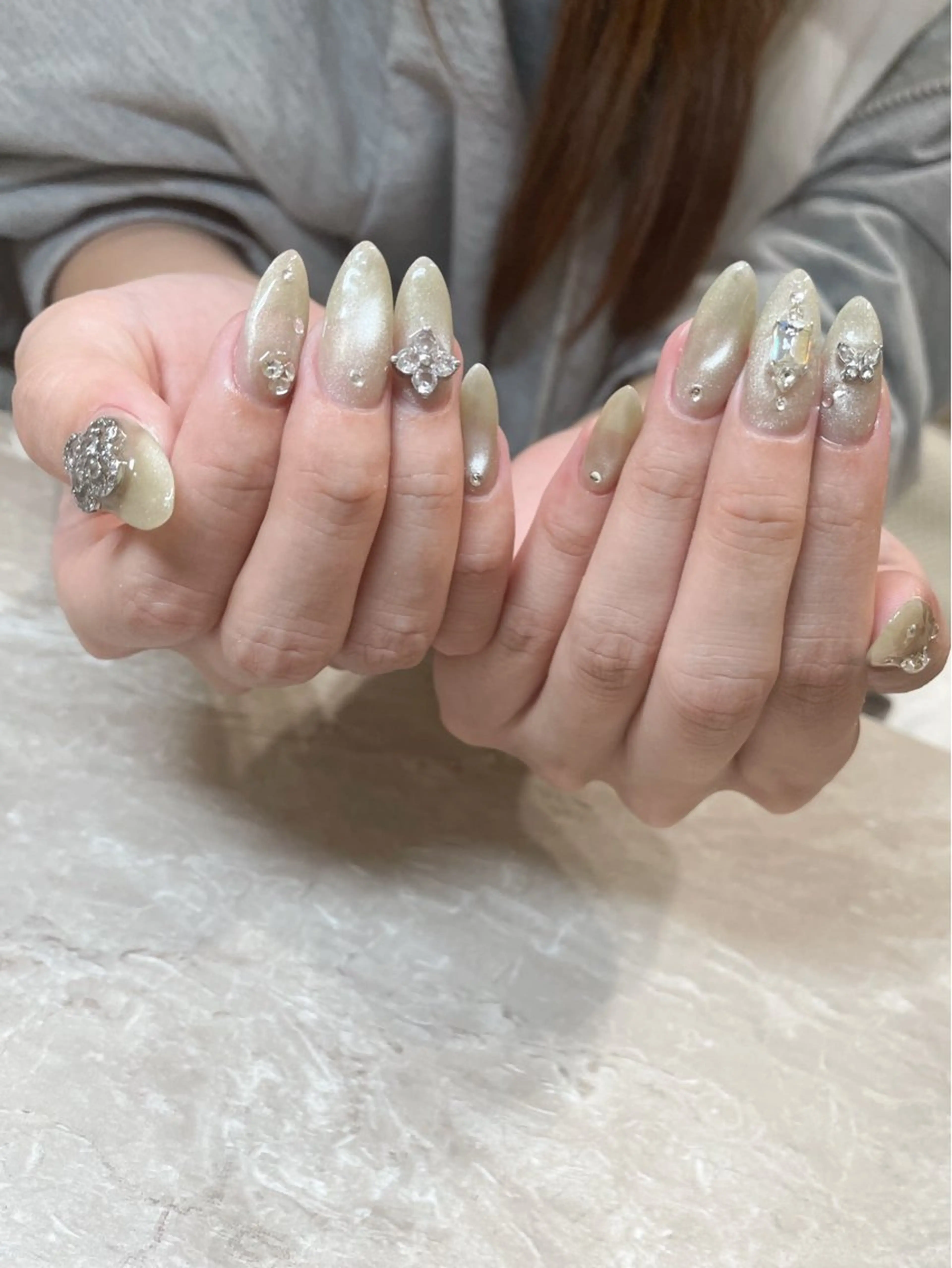 ネイル まえだ ⋆. 𐙚 ⌒♡｡．のネイルデザイン