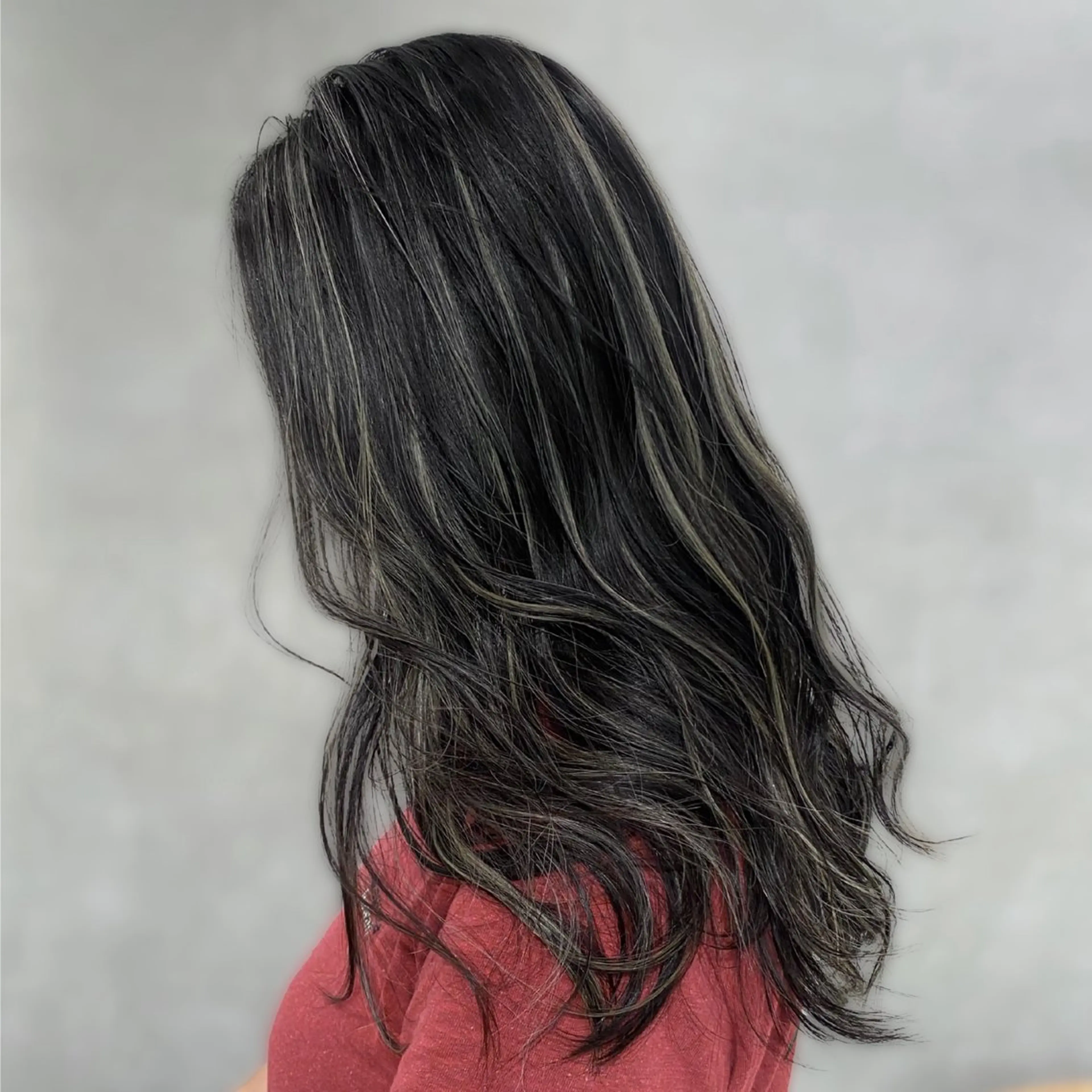 セミロング カラー バレイヤージュ ブリーチ デザインカラー ハイライトカラー 外国人風カラー カット ヘアカラー トリートメント 銀座/ハイライト特化 🌿ブリーチ/片山のヘアスタイル
