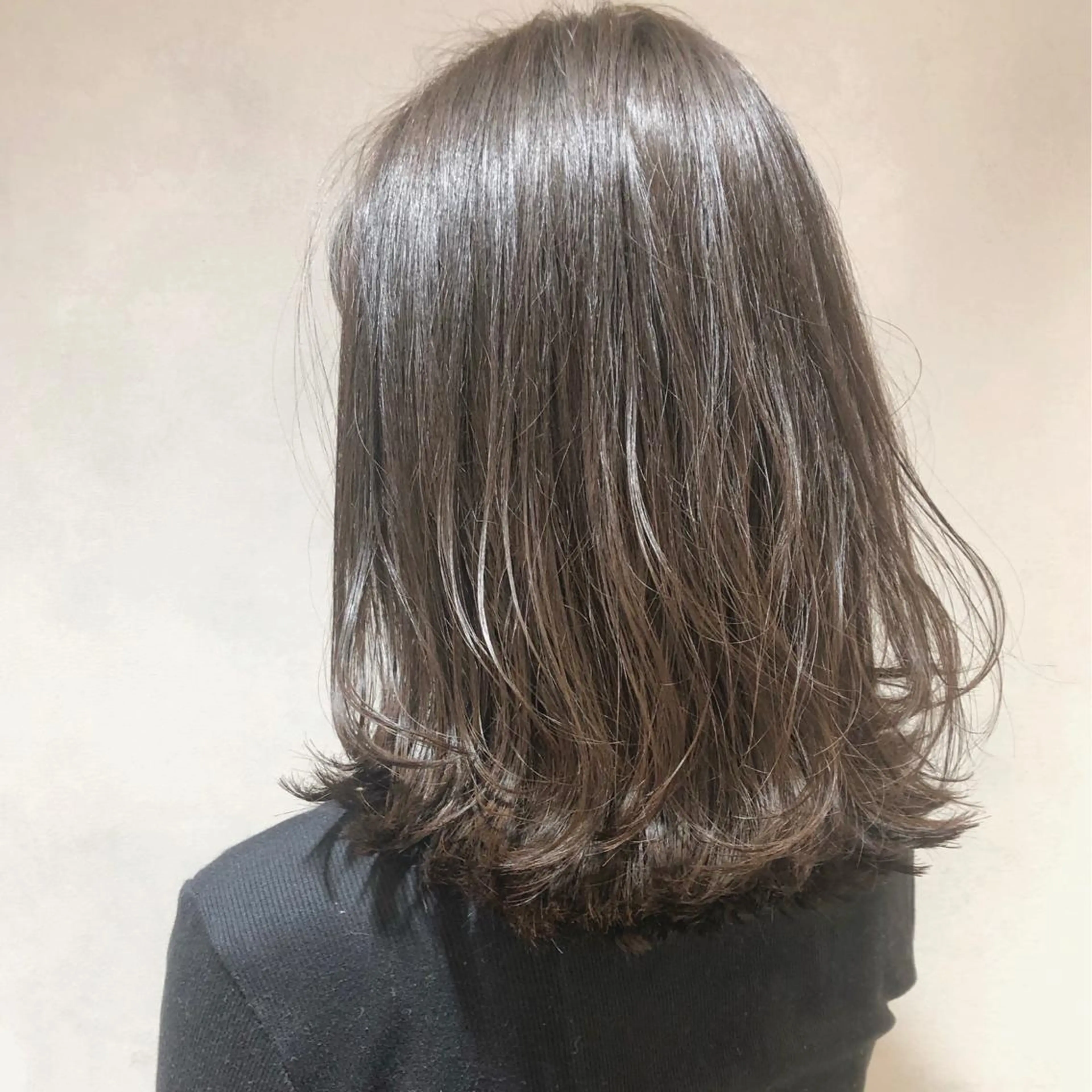 ミディアム カラー レイヤーカット cofy by melt所属・🍎みついじゅん🍏 ボブ指名No.1のヘアスタイル