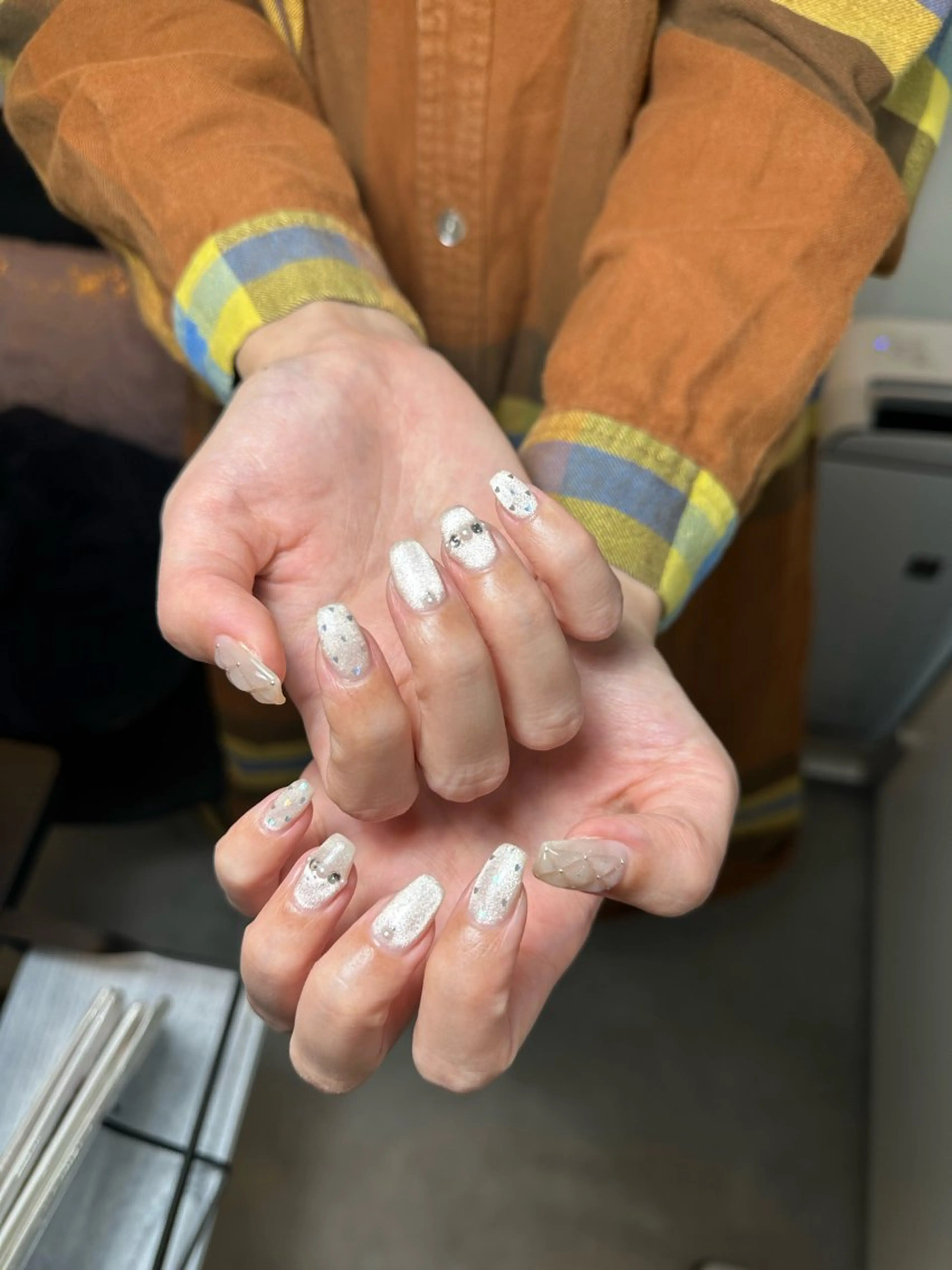 ネイル ATELIERHARLOW所属・nailist MOEのネイルデザイン