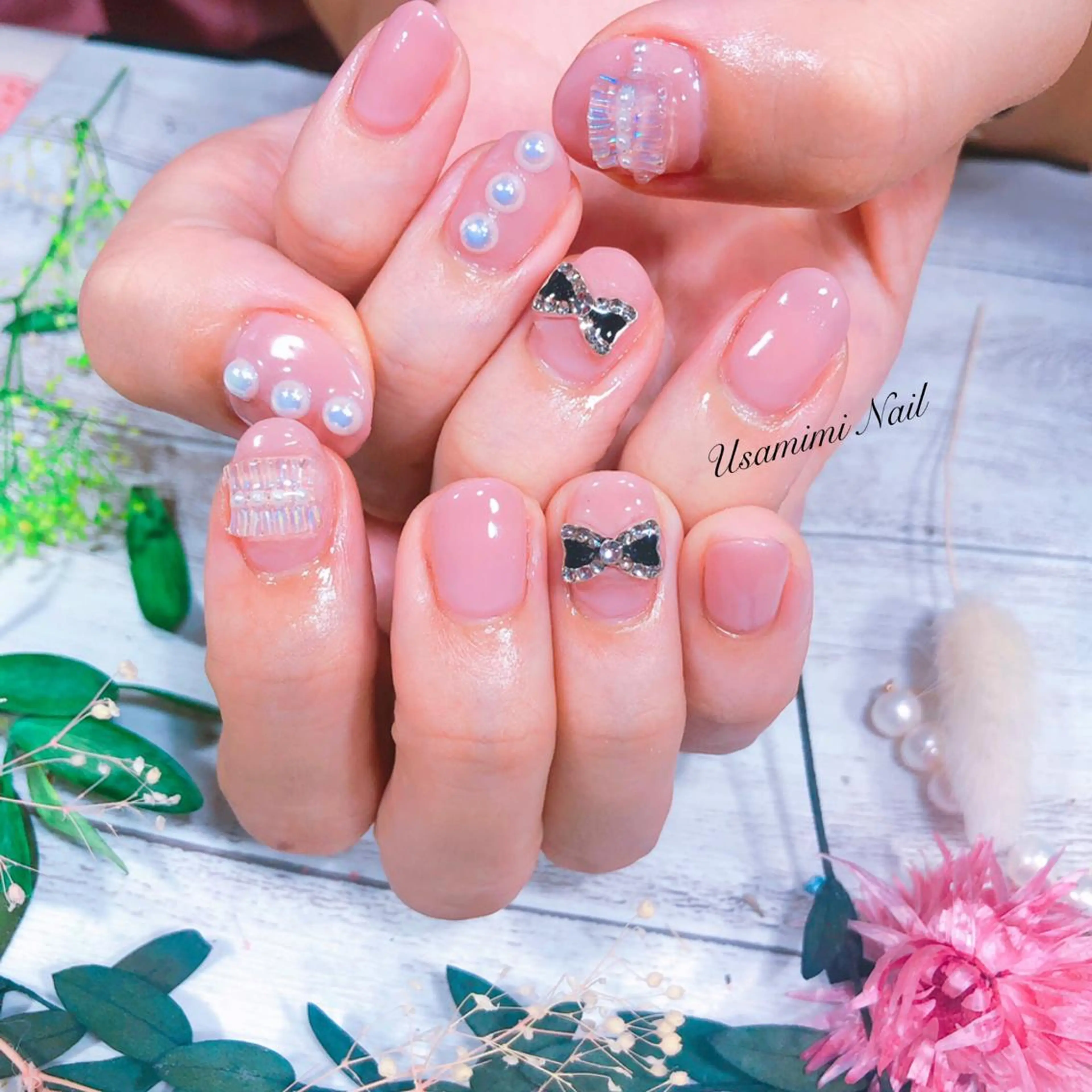 ネイル ハンドネイル 💕🐰うさみみ🐰 💕猫と触れ合い✨のネイルデザイン