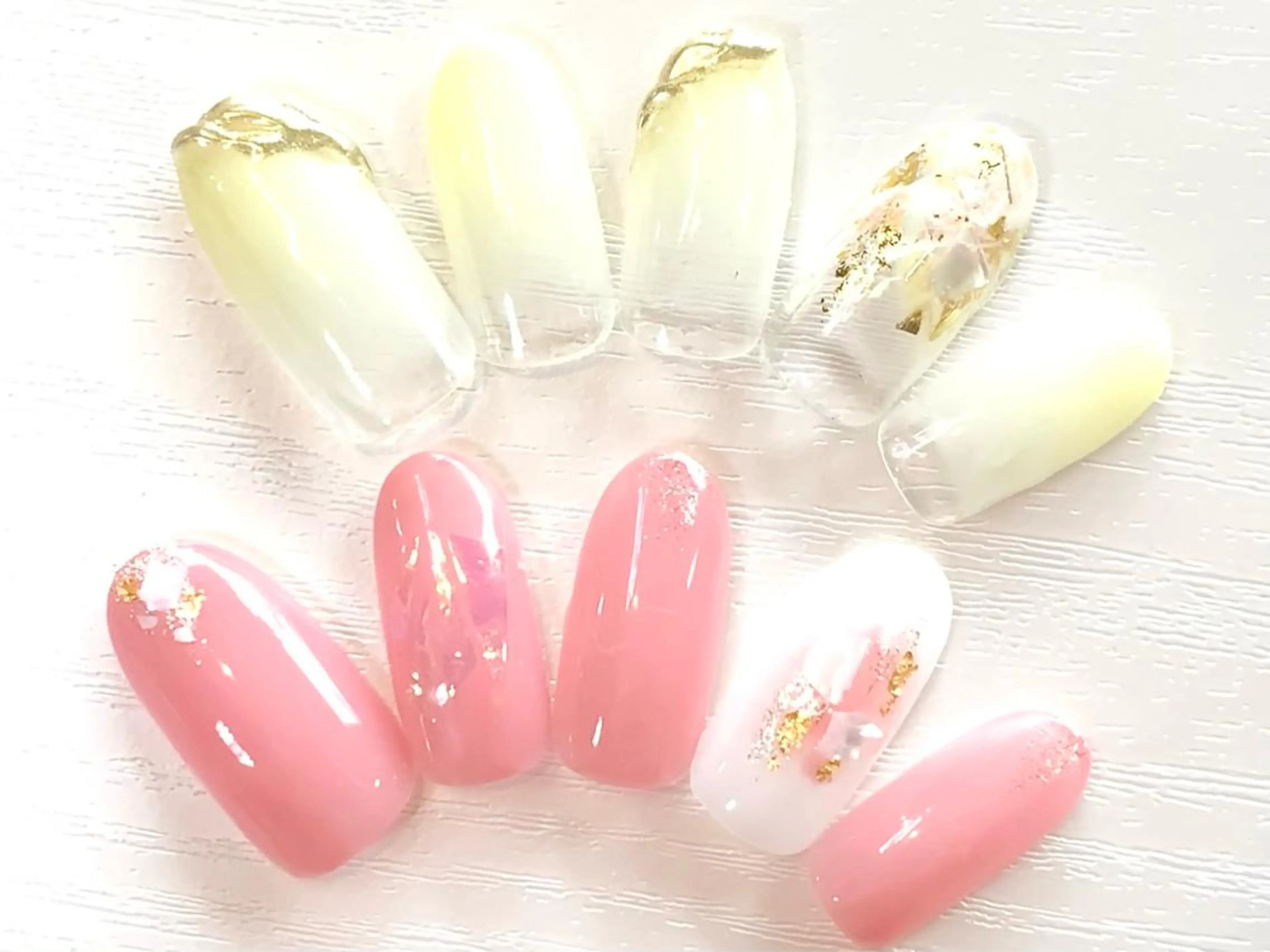 ネイル @.Freestyle 【フリースタイル】所属・根本 奈美のネイルデザイン