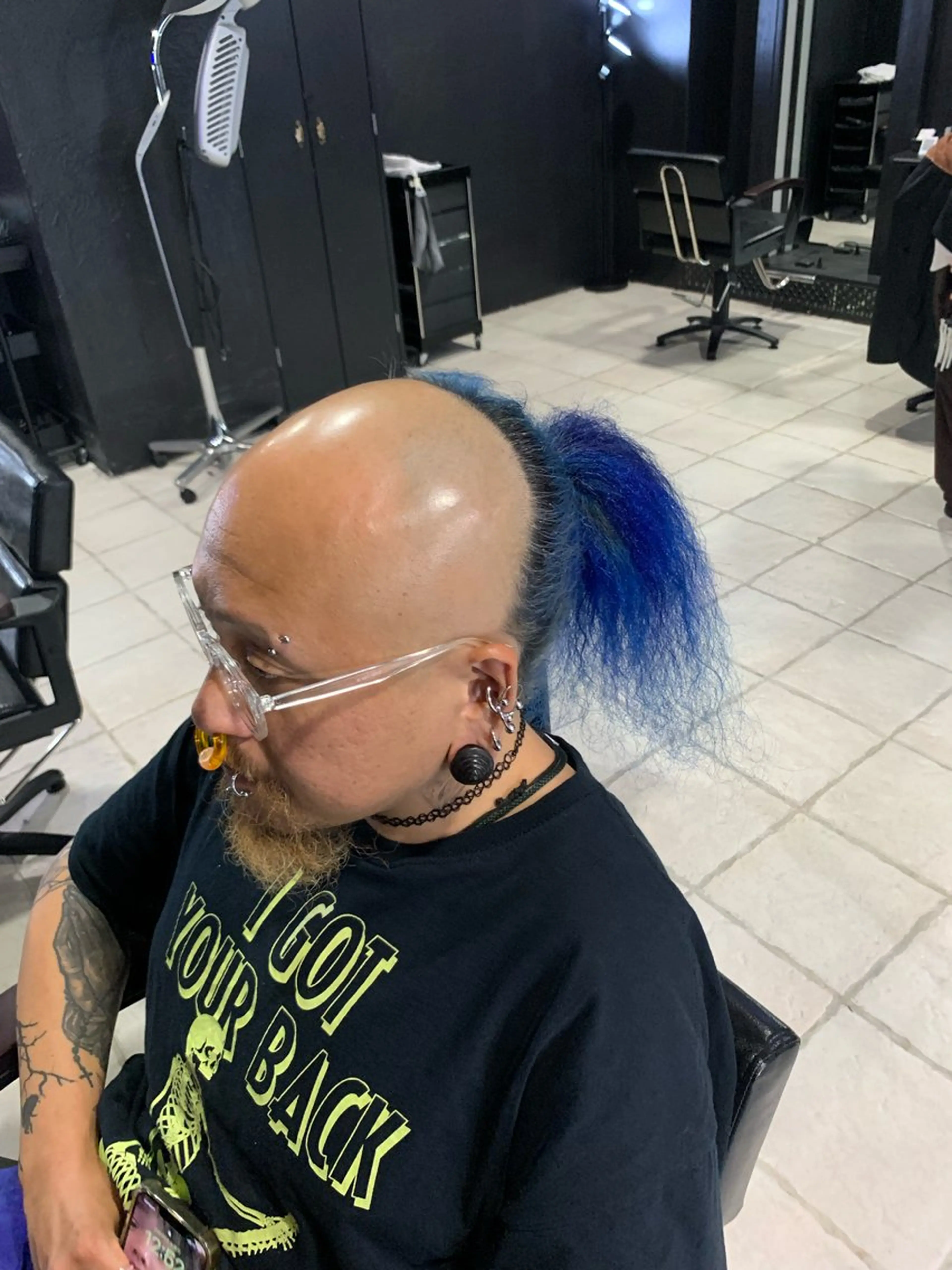 カラー ヘアアレンジ メンズ メンズブリーチ ブリーチ カット ヘアカラー トリートメント ヘアセット メンズ専門 美容師✨ アメ村 堀江颯瑛のヘアスタイル