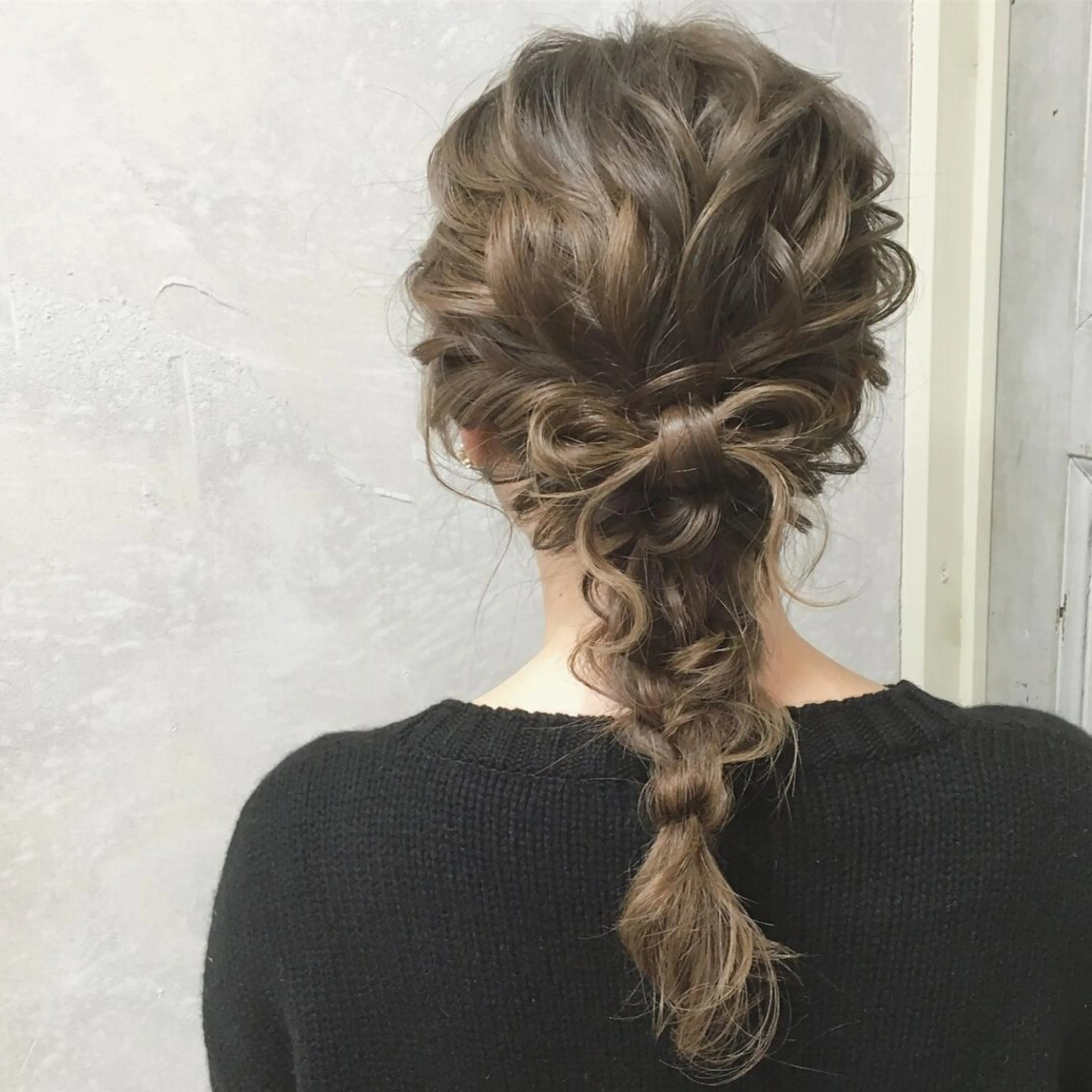 セミロング カラー ヘアアレンジ autre所属・大久保 ひでなりのヘアスタイル