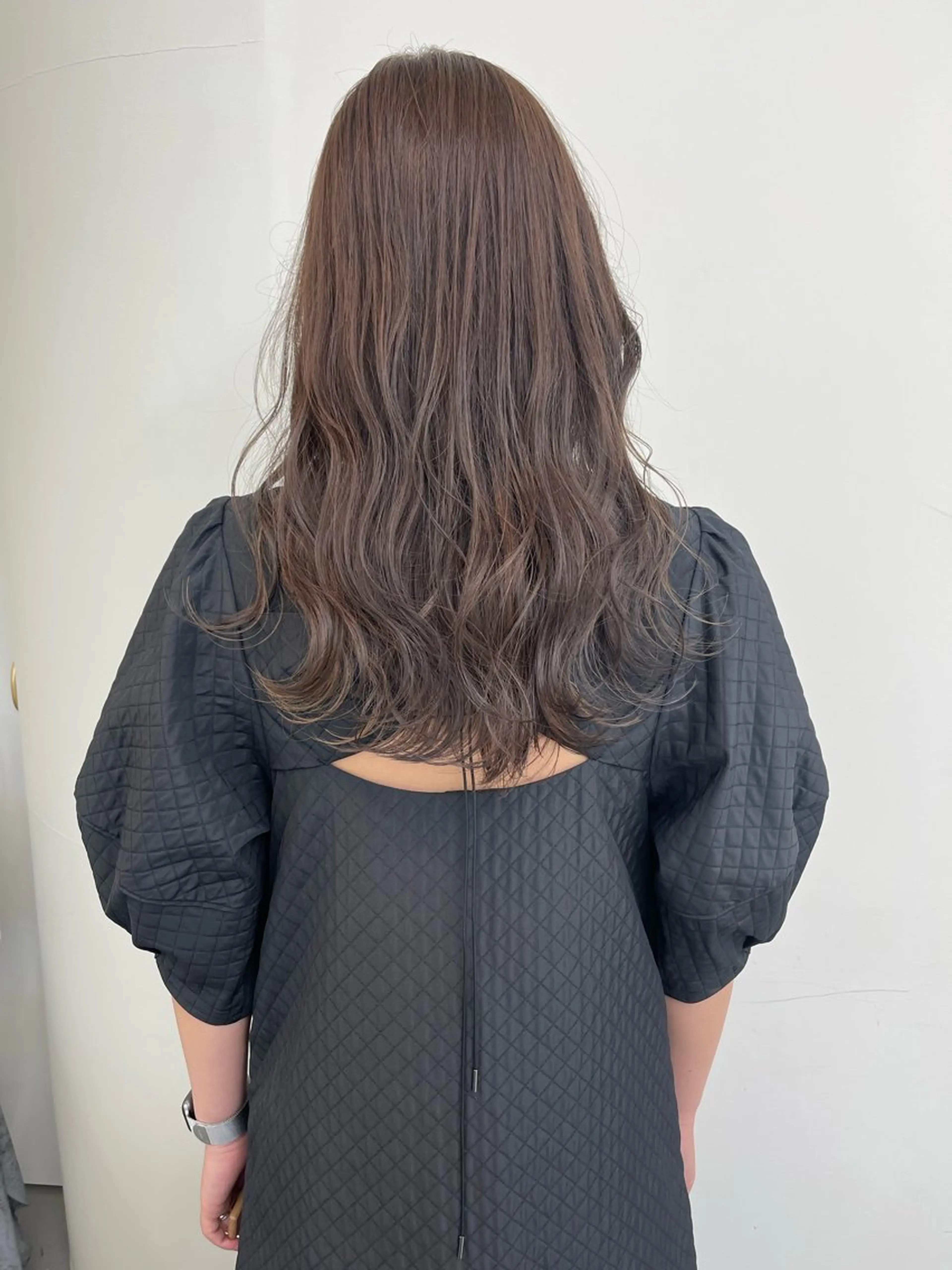 ロング 北野谷 篤のヘアスタイル