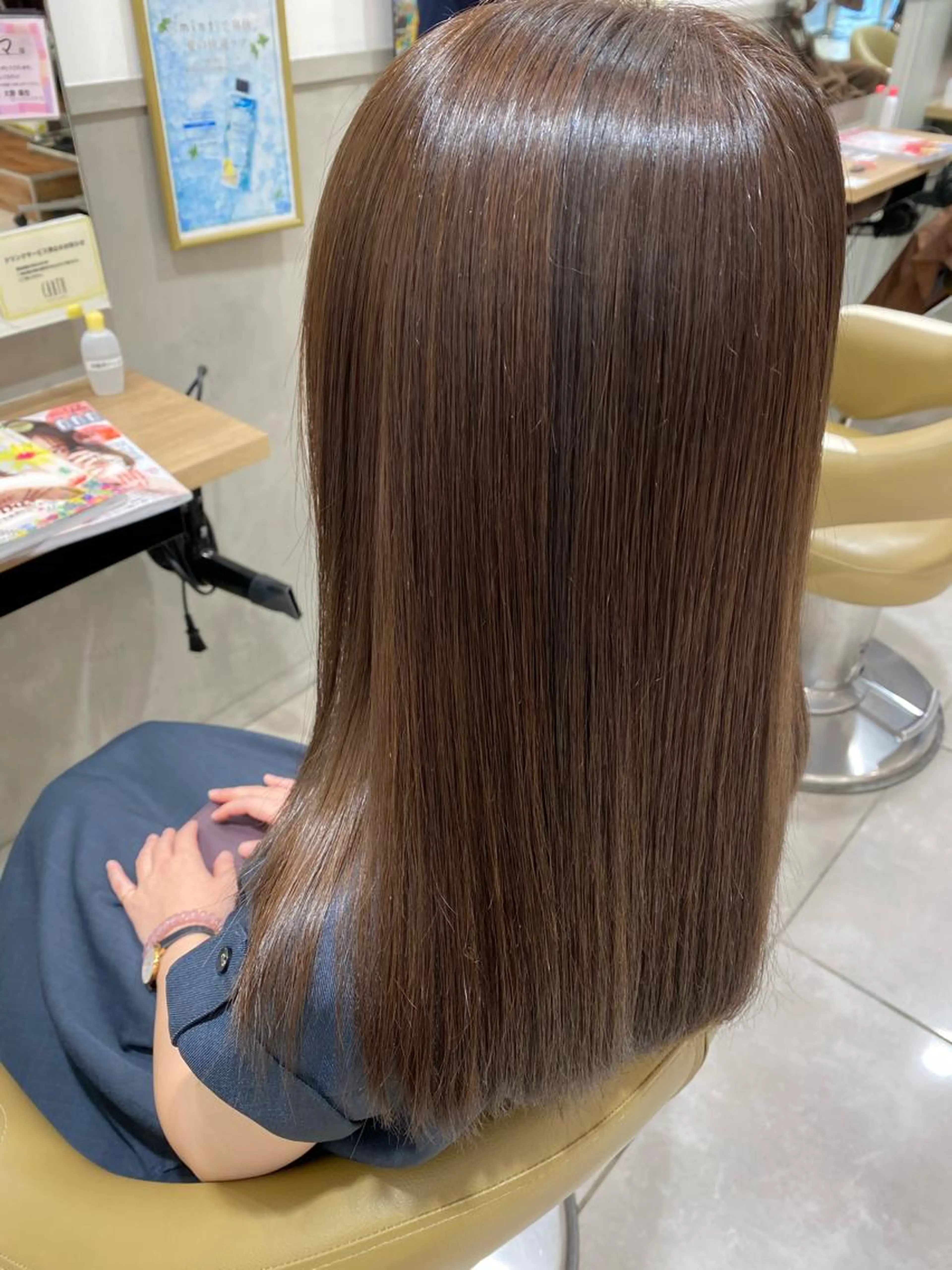 カット＋全体カラーの写真