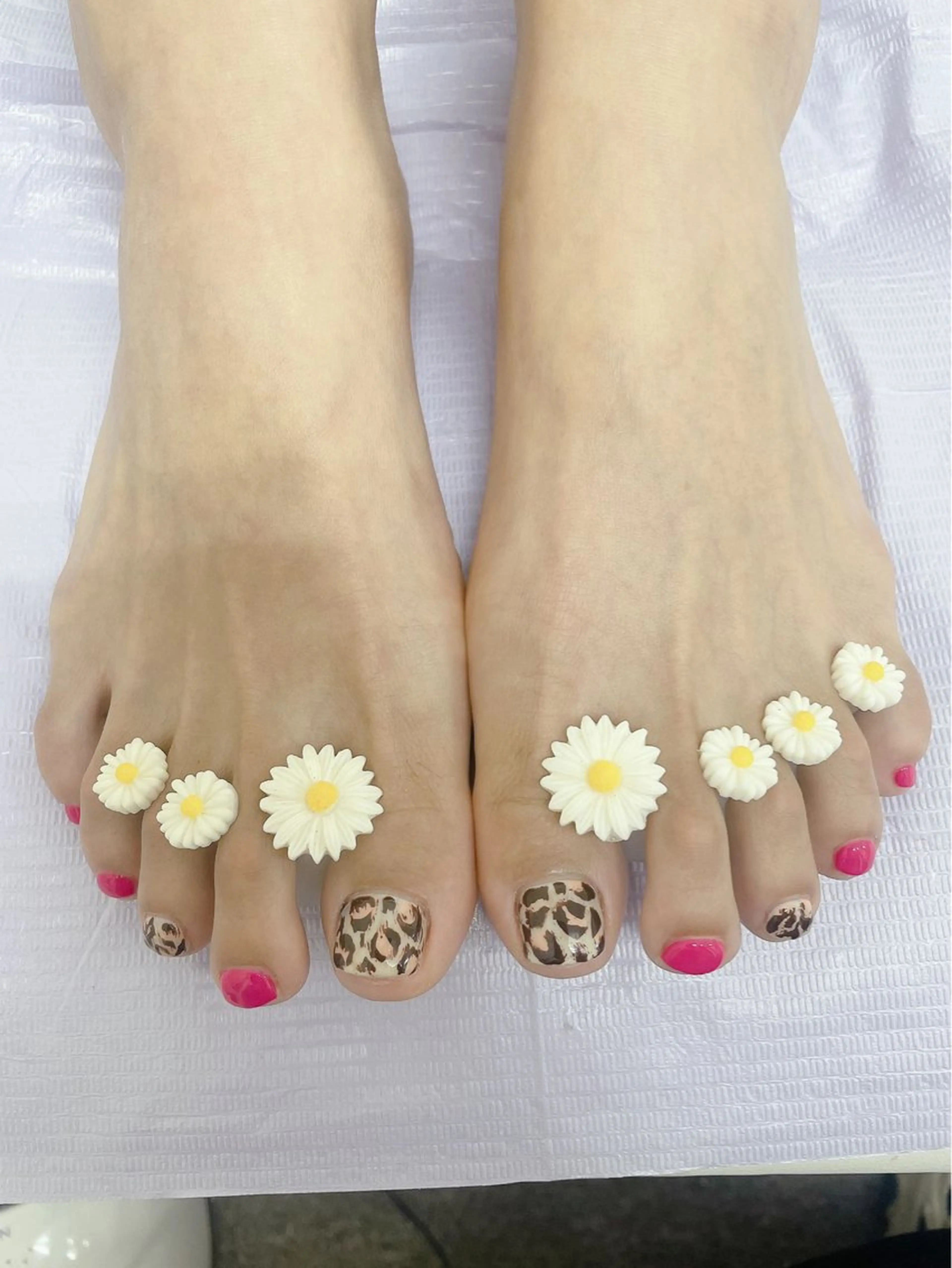 ネイル ゆゆ 🌻ひまわりサロンのネイルデザイン