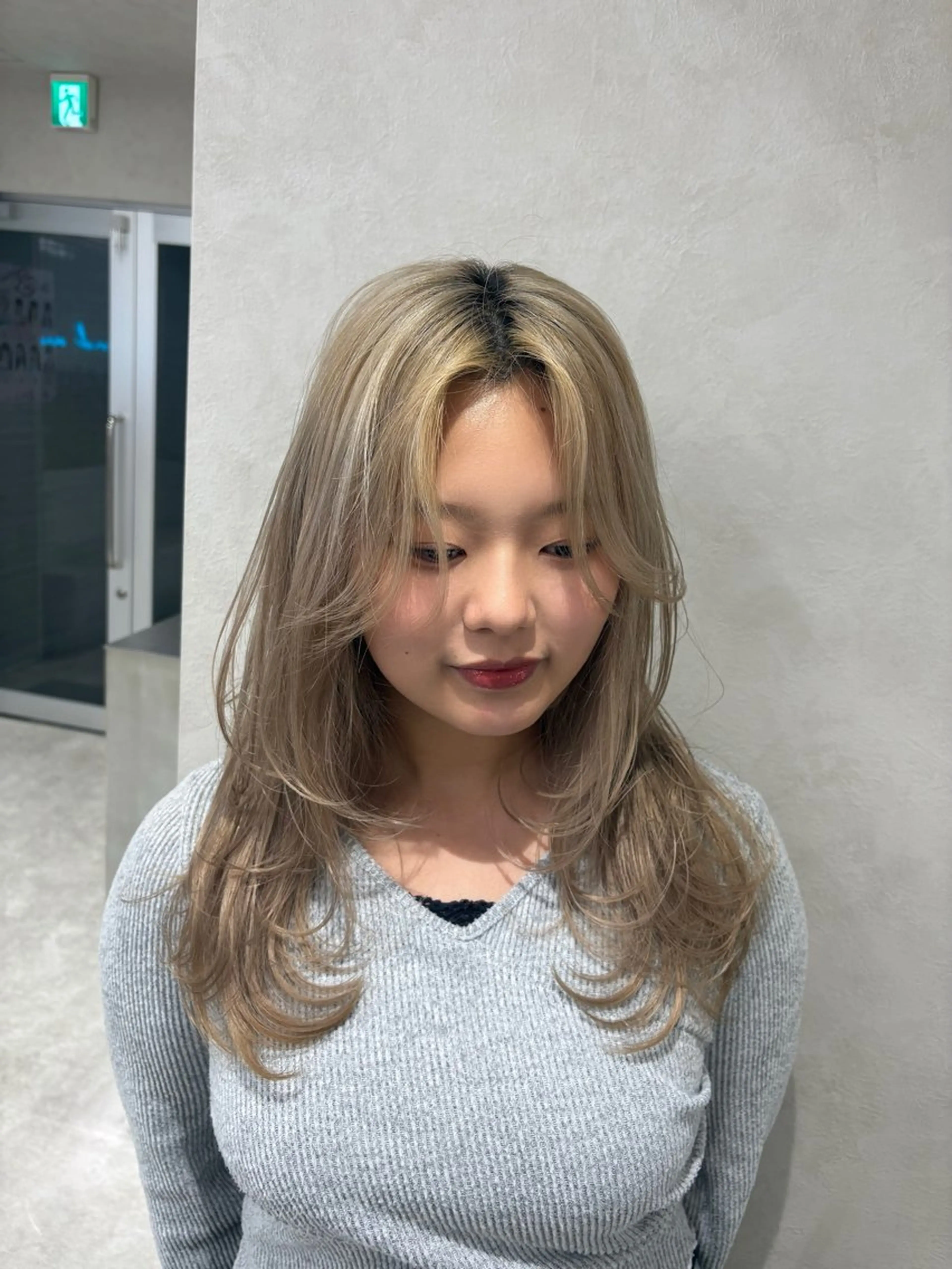ロング ハッシュカット ハイレイヤー 韓国風ヘア レイヤーカット Lond mare ✂︎YUTAのヘアスタイル