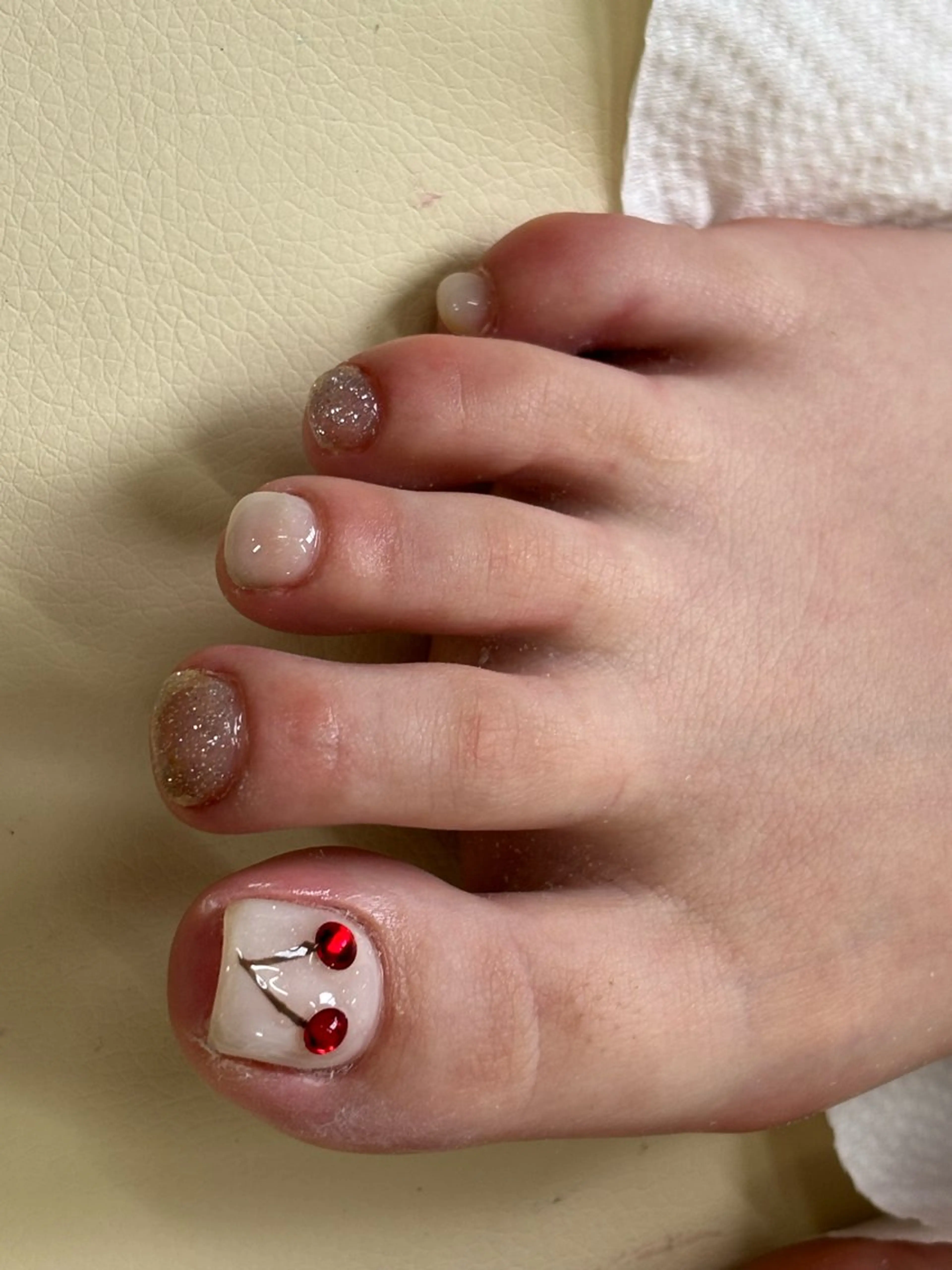 ネイル TRU NAIL & EYE 池袋店所属・本田 麻尋のネイルデザイン