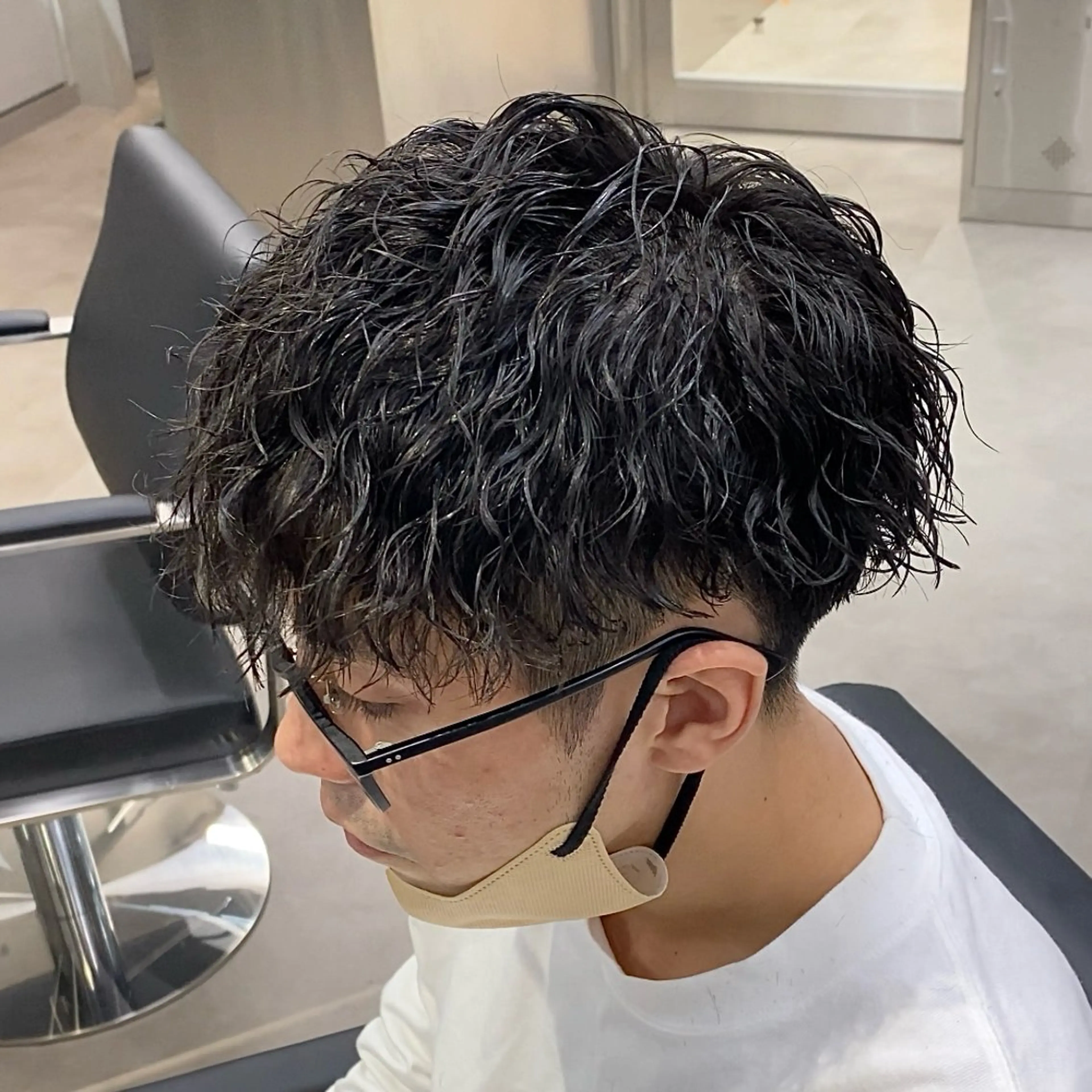 ショート パーマ メンズ カット パーマ メンズ特化LIBER 石川玲央のヘアスタイル