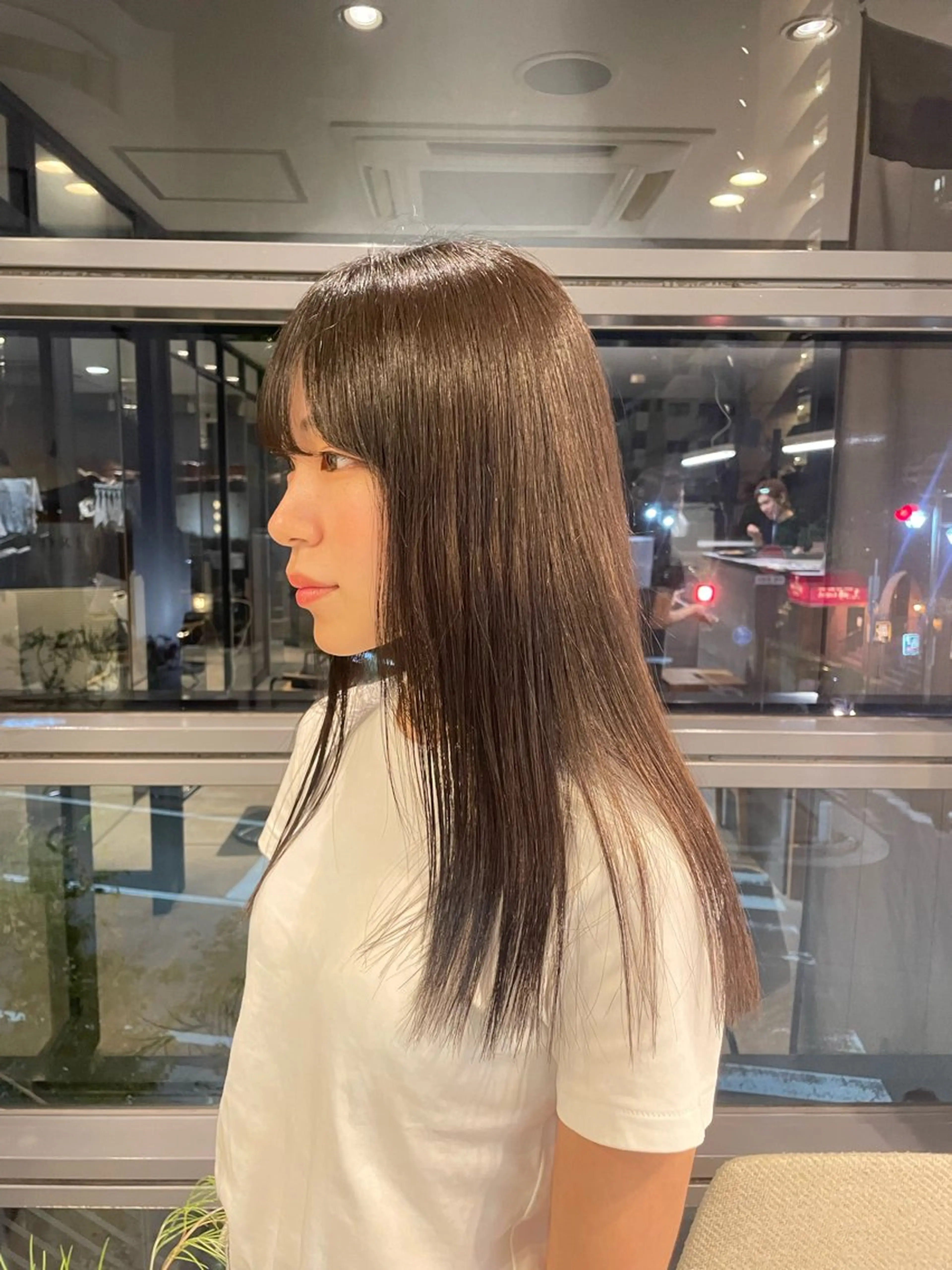 ロング カラー 頼金 愛海のヘアスタイル
