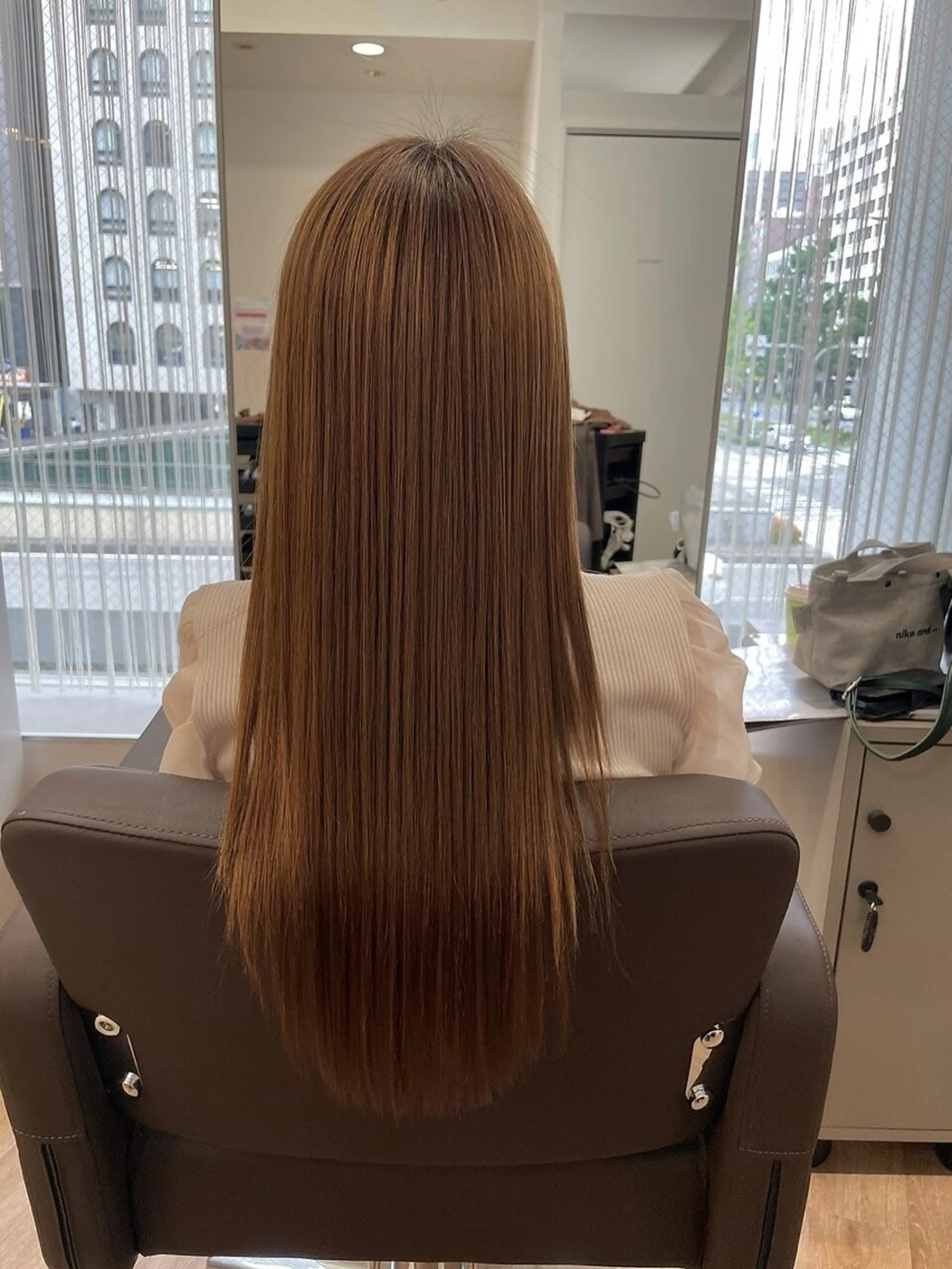 ロング 大人ショート 江坂　今井魁人のヘアスタイル