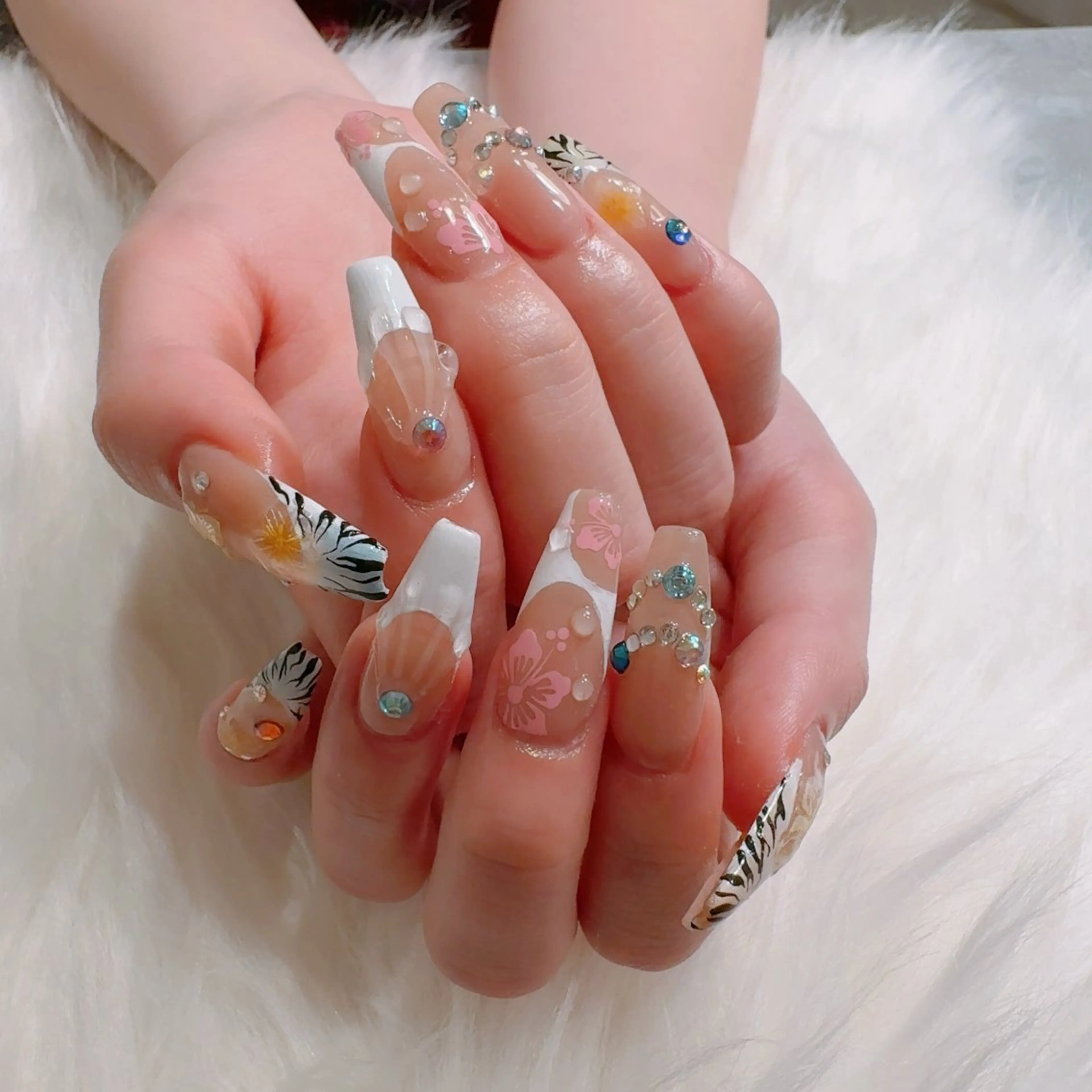 ✨9月限定オープン価格✨オフ込み長さだし10本持ち込みデザイン🦋の写真