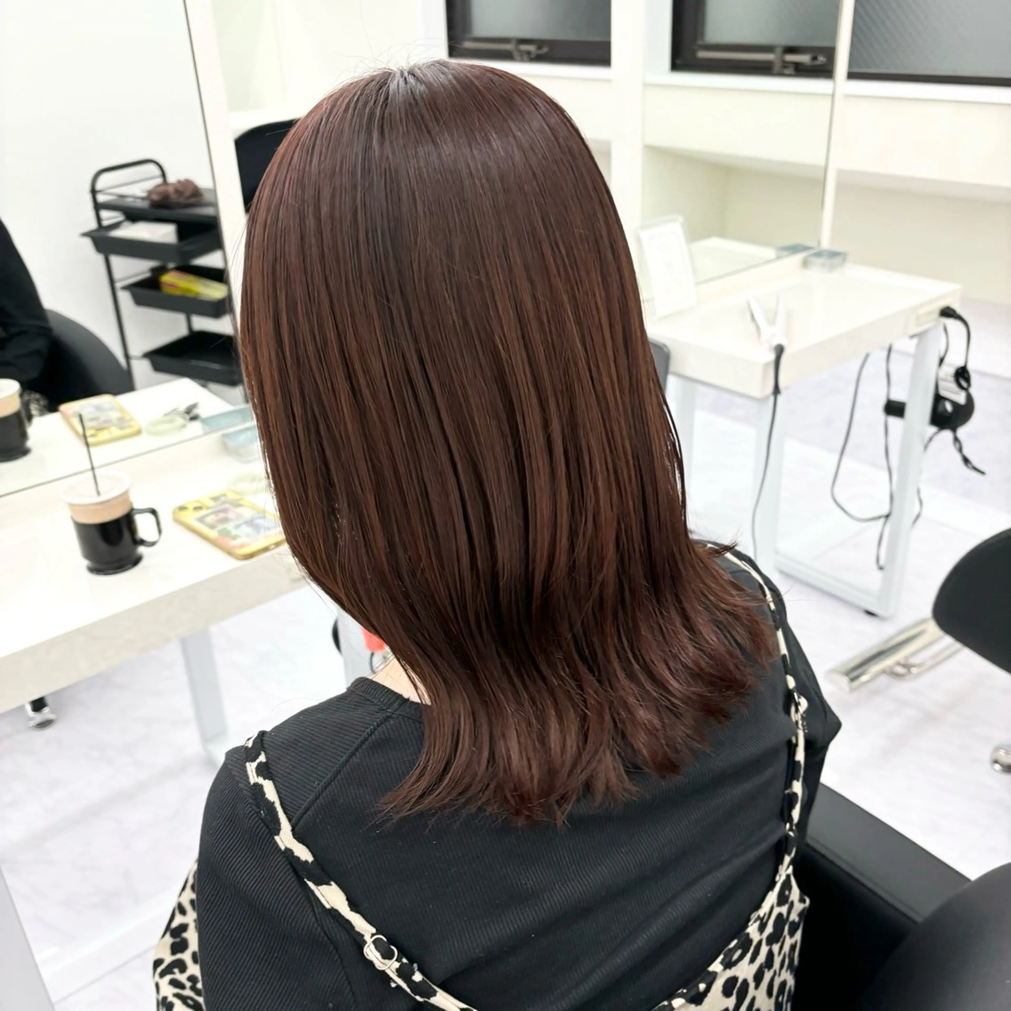 ミディアム カラー ブリーチ ブラウンカラー ブリーチなしカラー オレンジ オレンジブラウン ヘアカラー AI TOKYO Ayanoのヘアスタイル