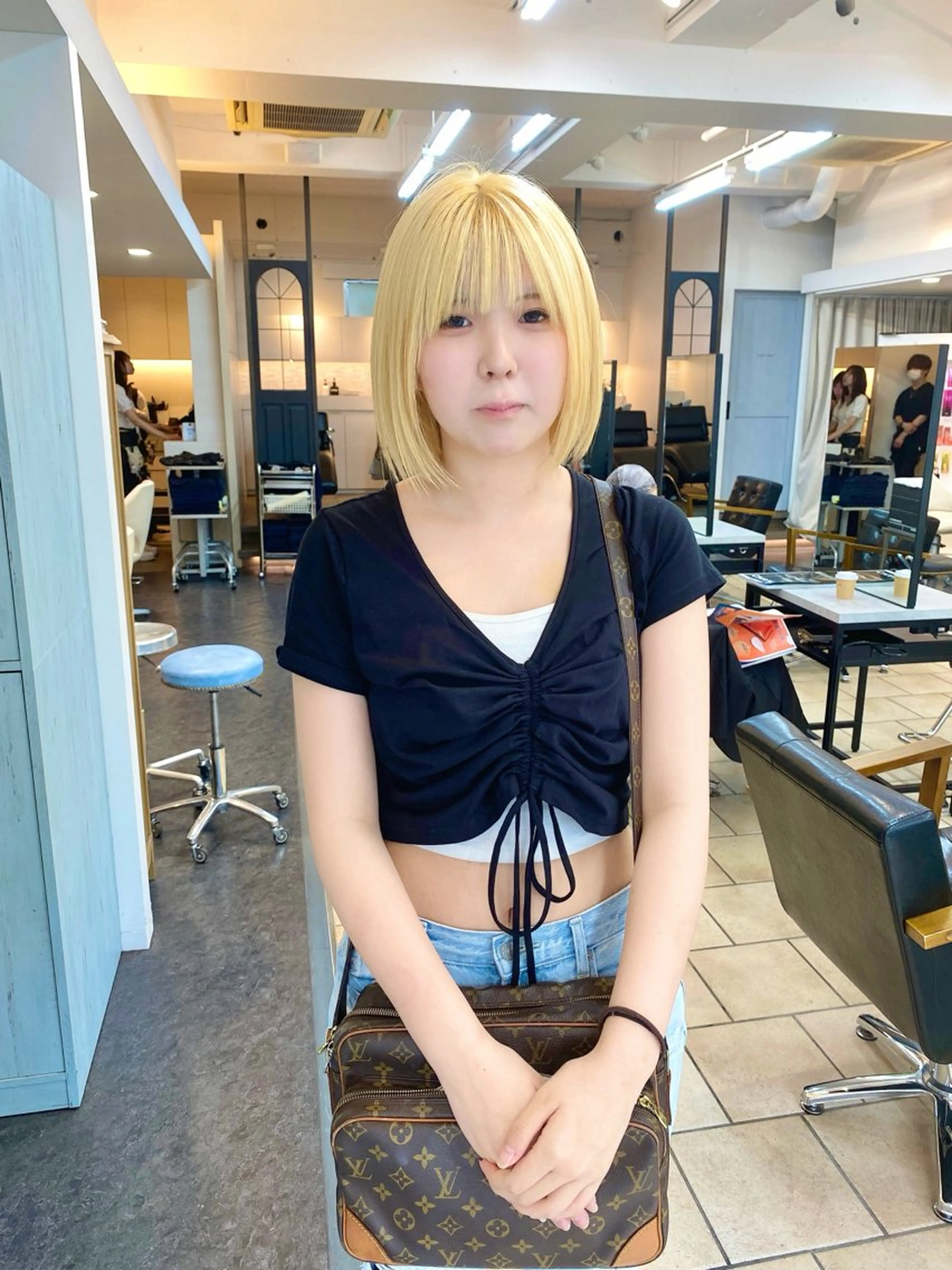 ミディアム カラー ブリーチ 抜きっぱなしブロンド ブロンド ✨原宿ハイトーン ブリーチ職人菊池のヘアスタイル