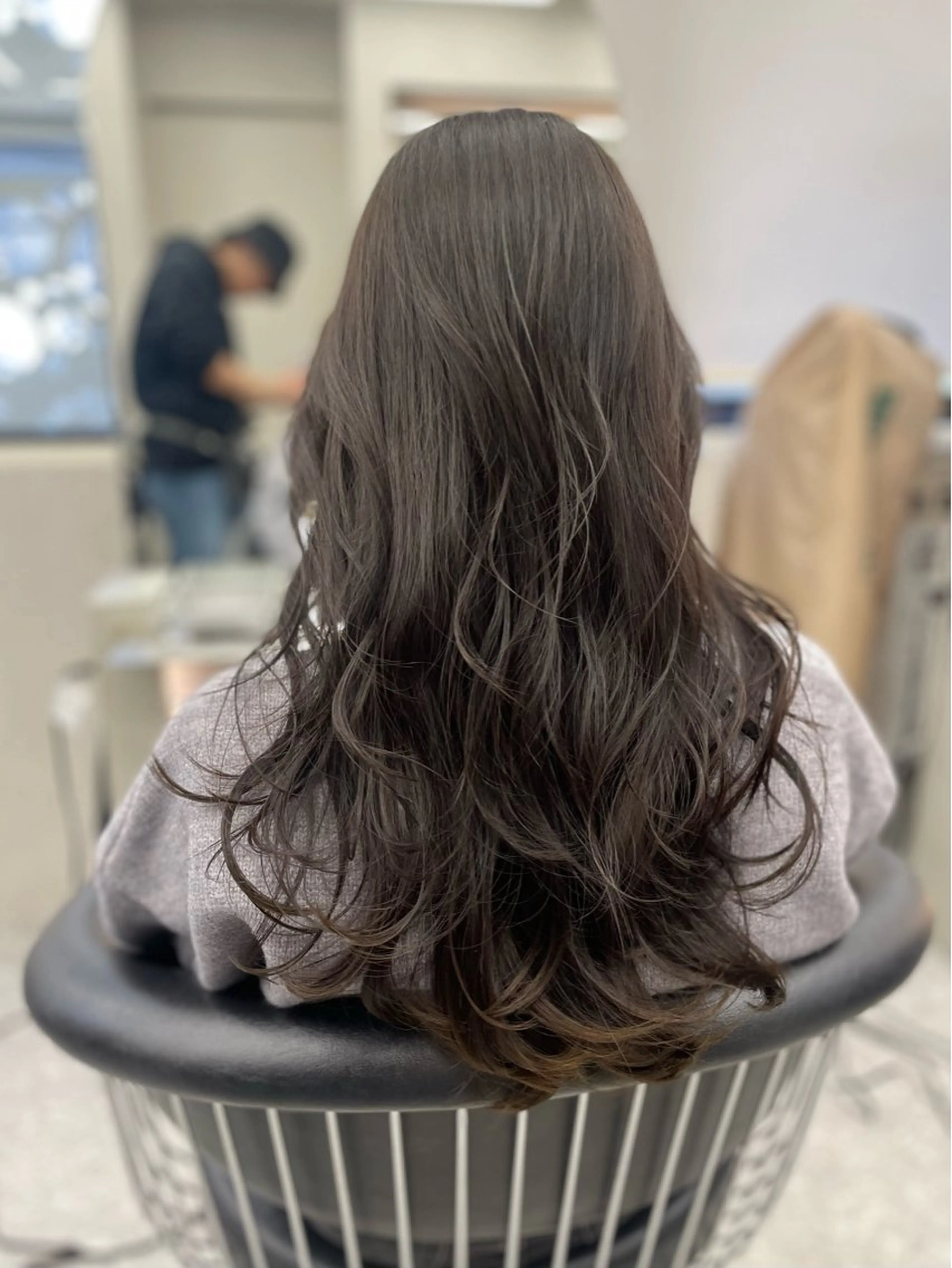 カラー パーマ レイヤー/縮毛矯正⭐ 特化美容師のヘアスタイル
