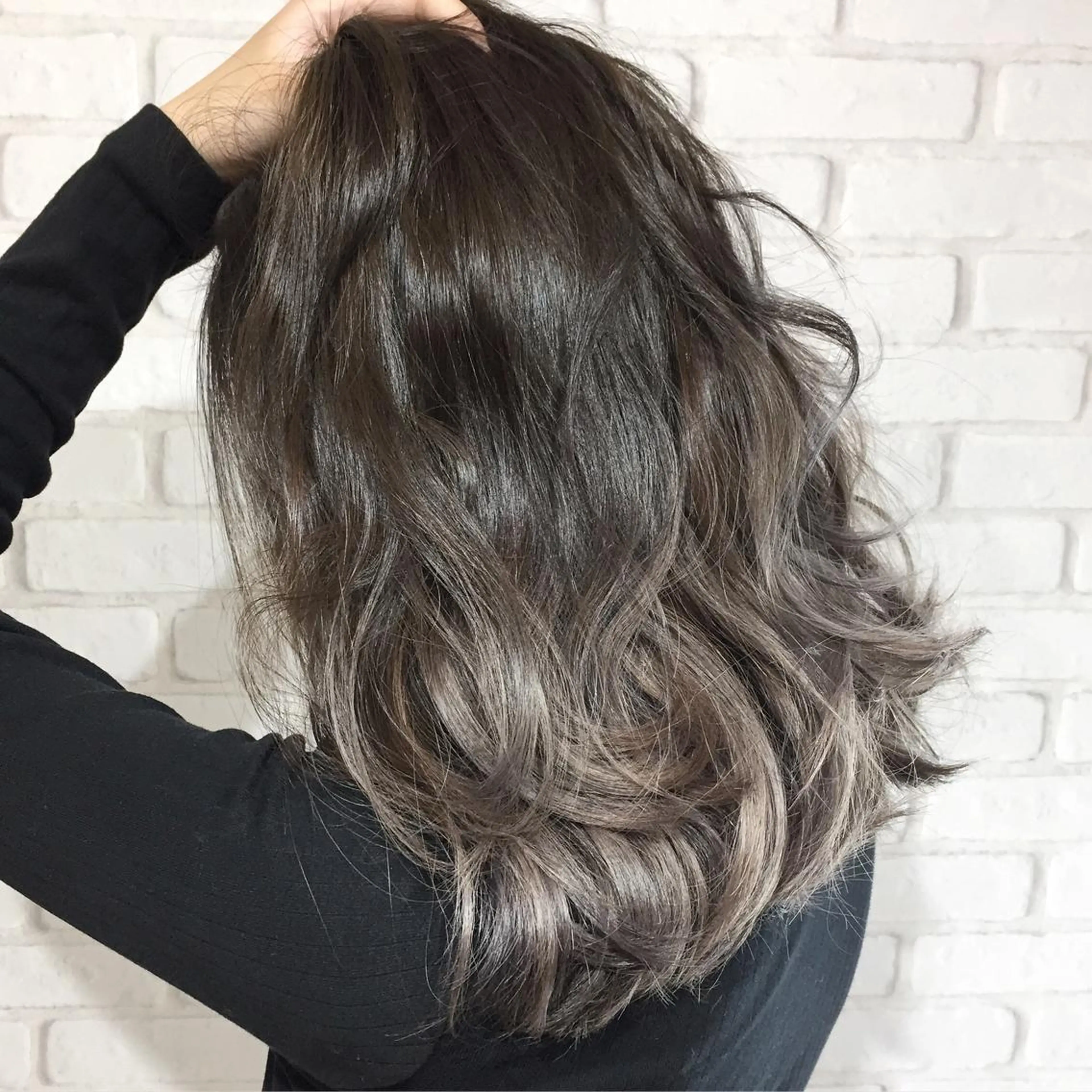 セミロング カラー アッシュ グラデーションカラー カット ヘアカラー ヘッドスパ 🌿海外Style・ KOHEIのヘアスタイル