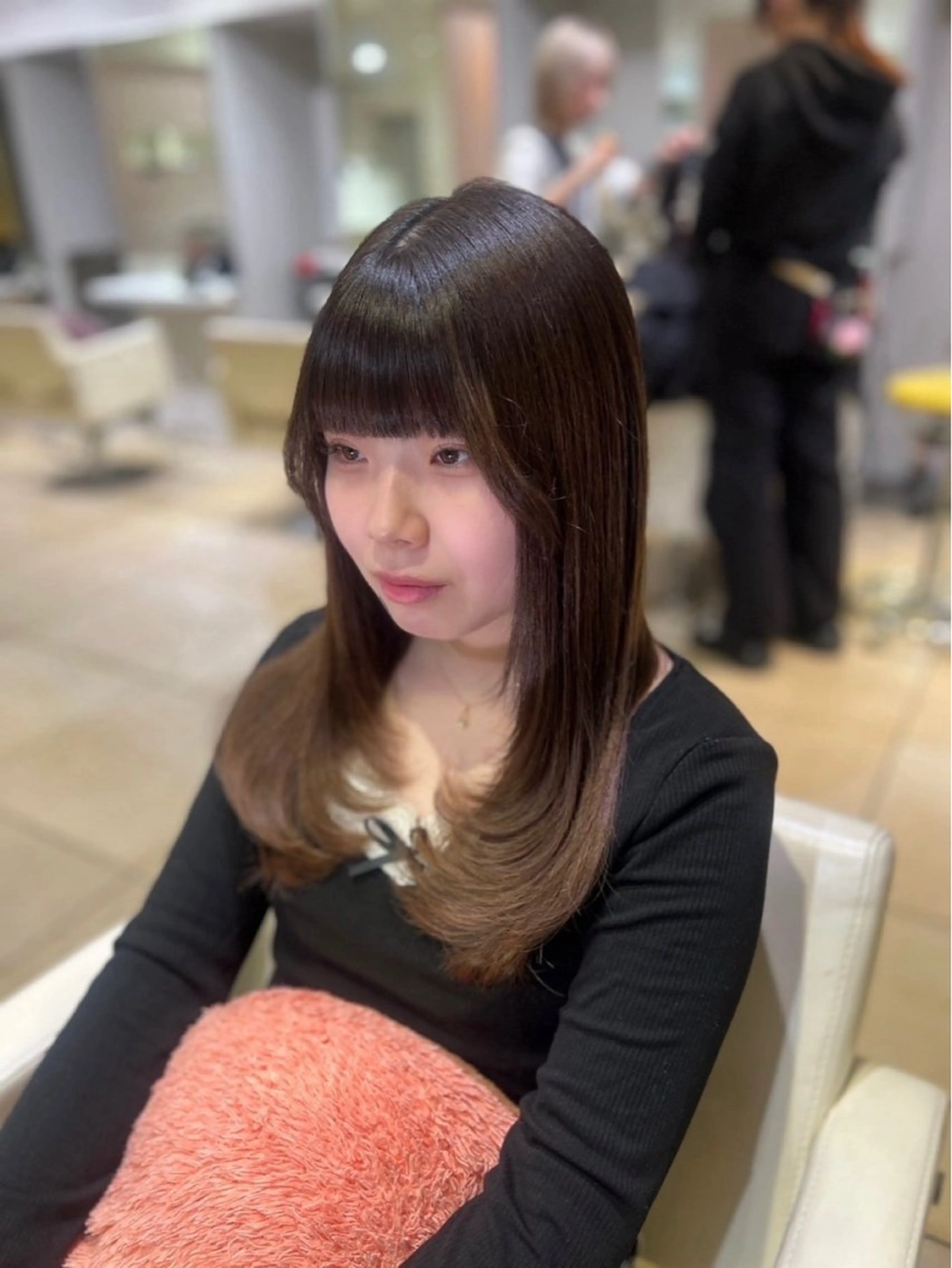 ロング カット ヘアカラー カットモデル募集新宿 MOMOKA🍑のヘアスタイル