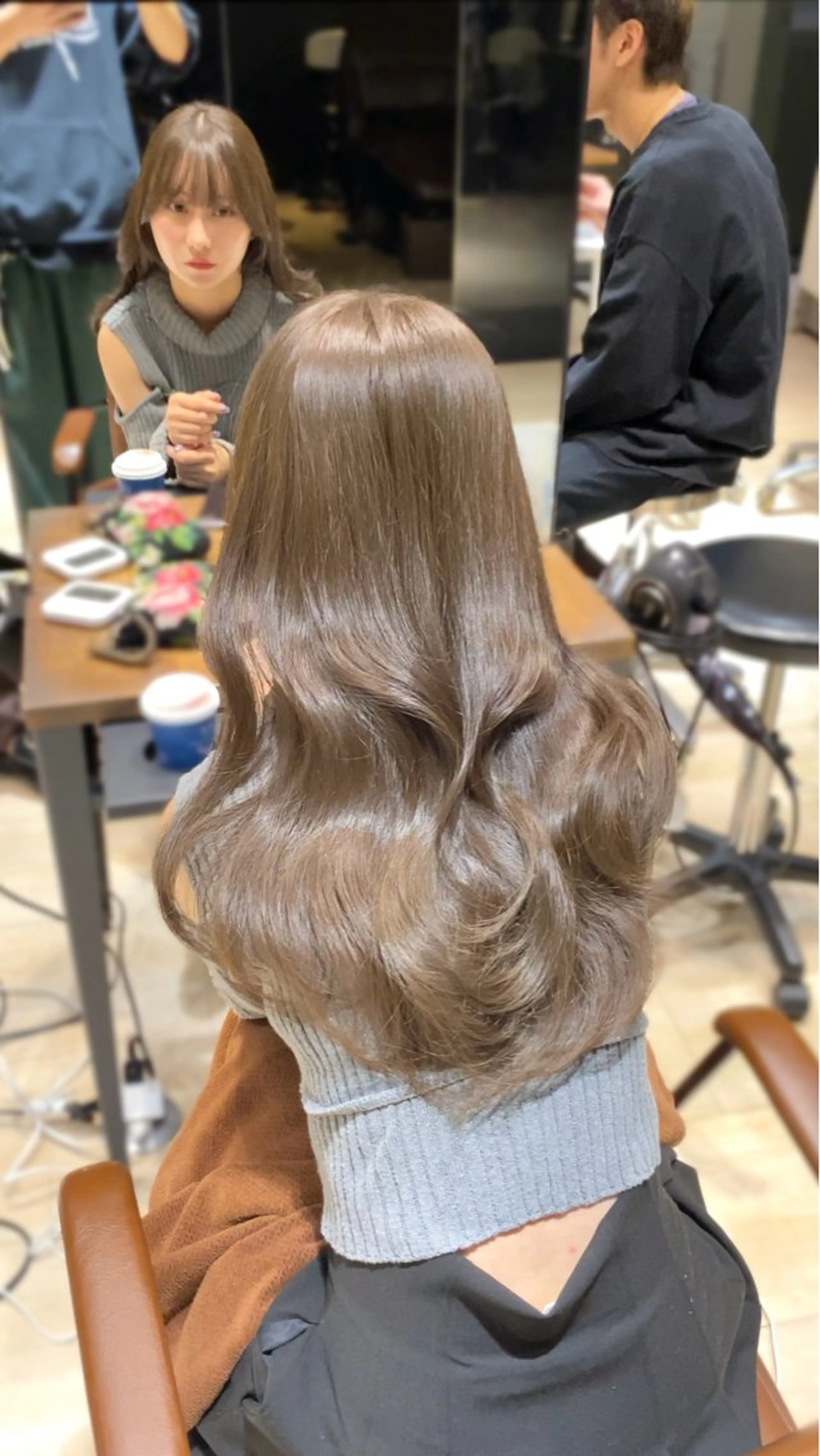 セミロング カラー ヘアアレンジ ヘアカラー トリートメント 最小顔周り レイヤー特化/こうきのヘアスタイル