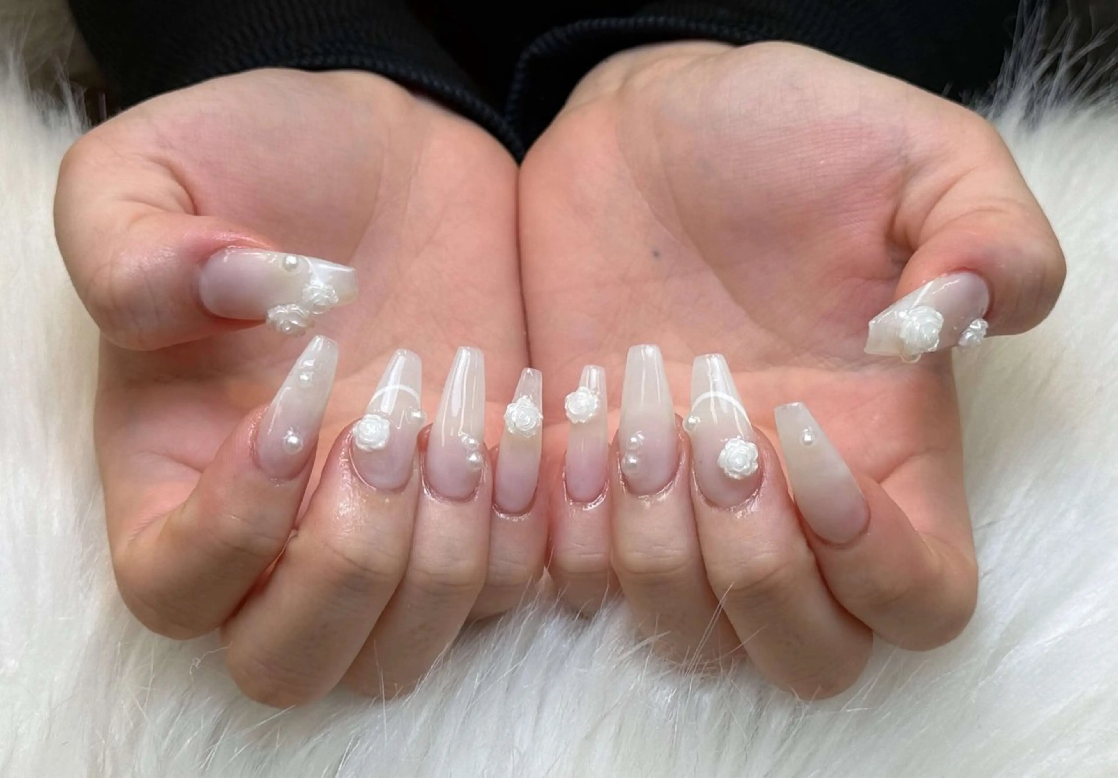 ネイル アートネイル フレンチネイル ジェルネイル ニュアンスネイル オフィスネイル ハンドネイル Nie Nail Salon所属・Nie Nail Shinokuboのネイルデザイン