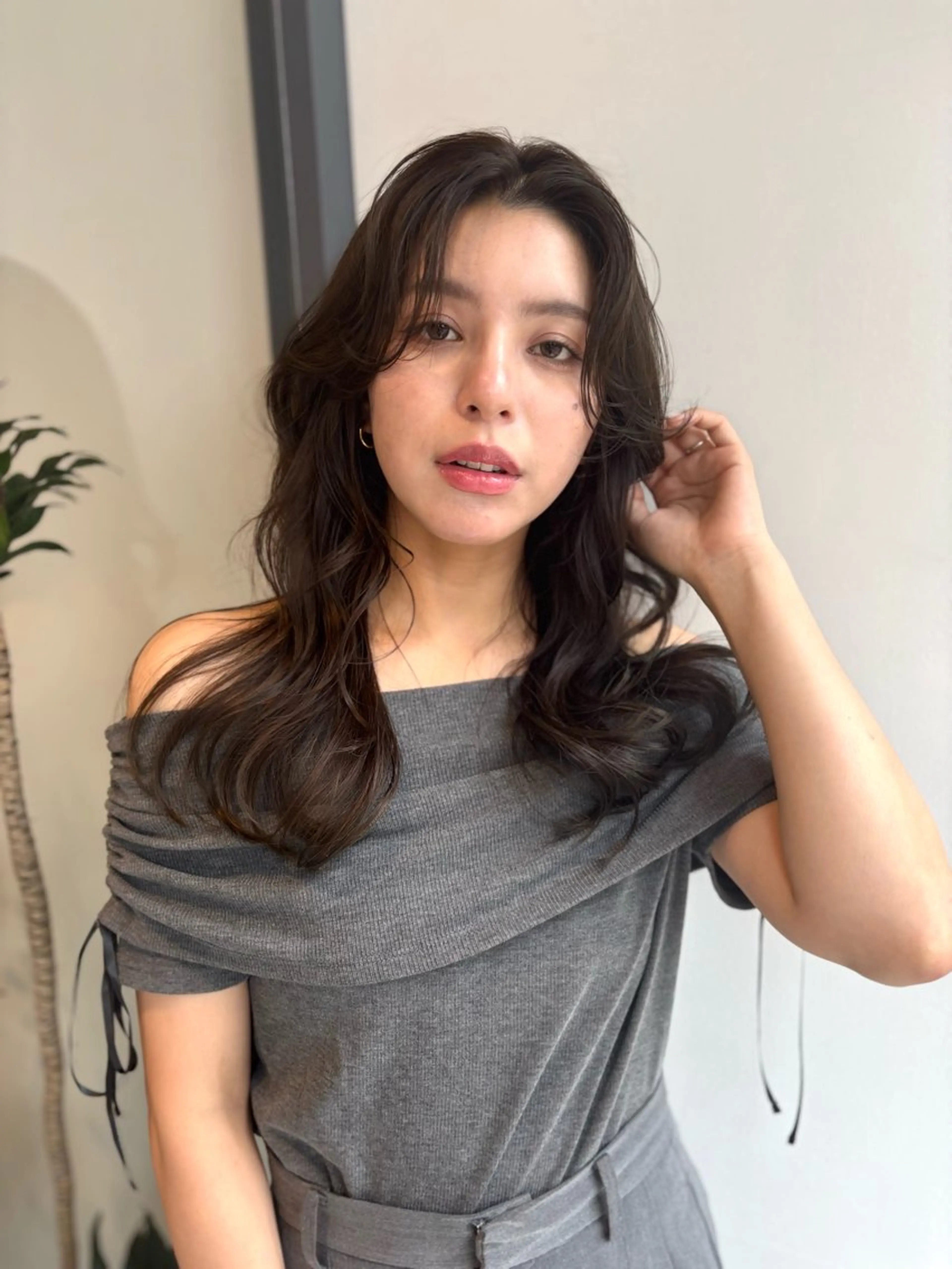 セミロング カラー ベージュカラー オリーブベージュ カット ヘアカラー 透明感カラー/ レイヤーkotonoのヘアスタイル