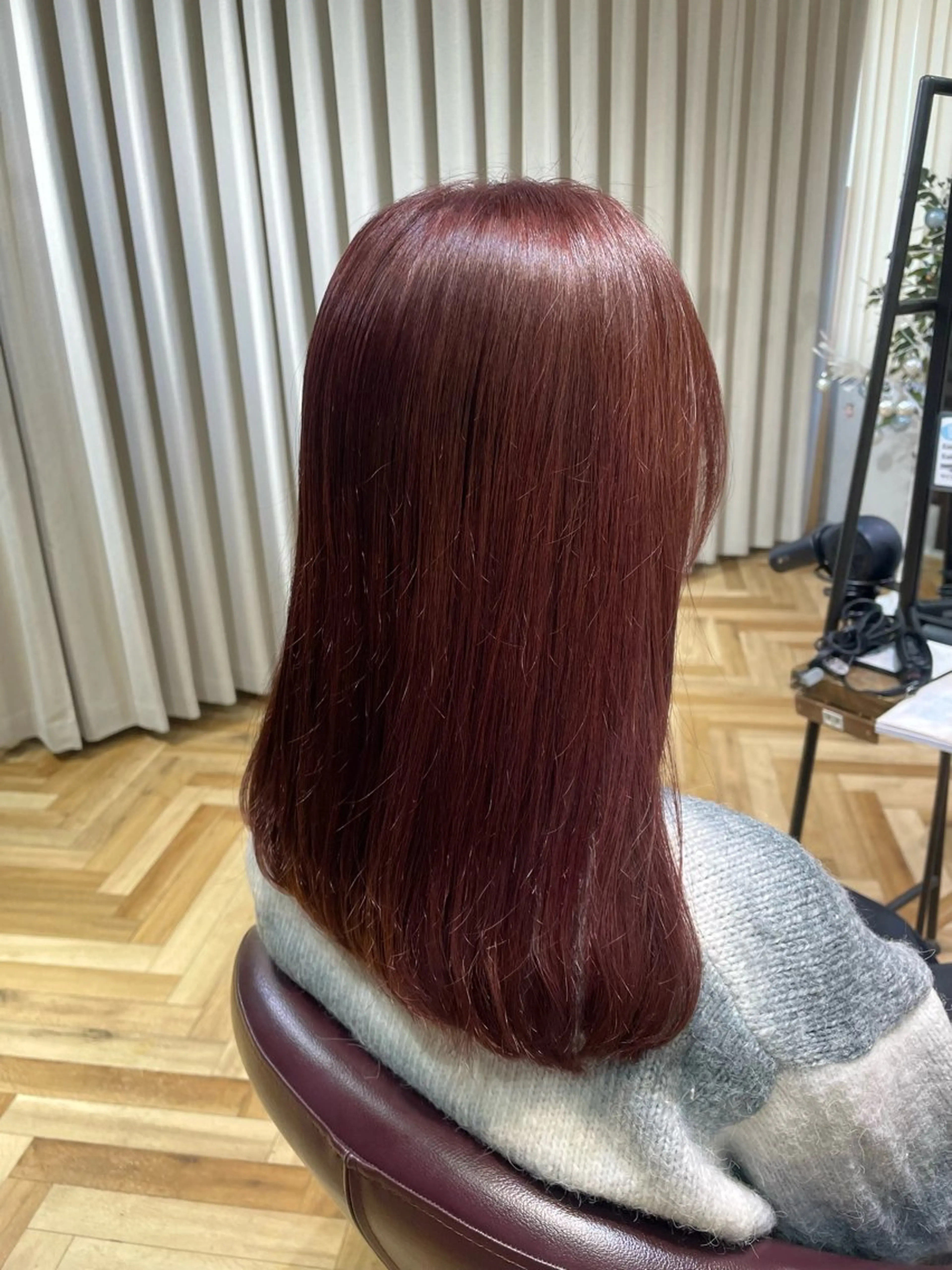 セミロング ヘアカラー トリートメント 🌈デザインカラー MISAKI🐰のヘアスタイル
