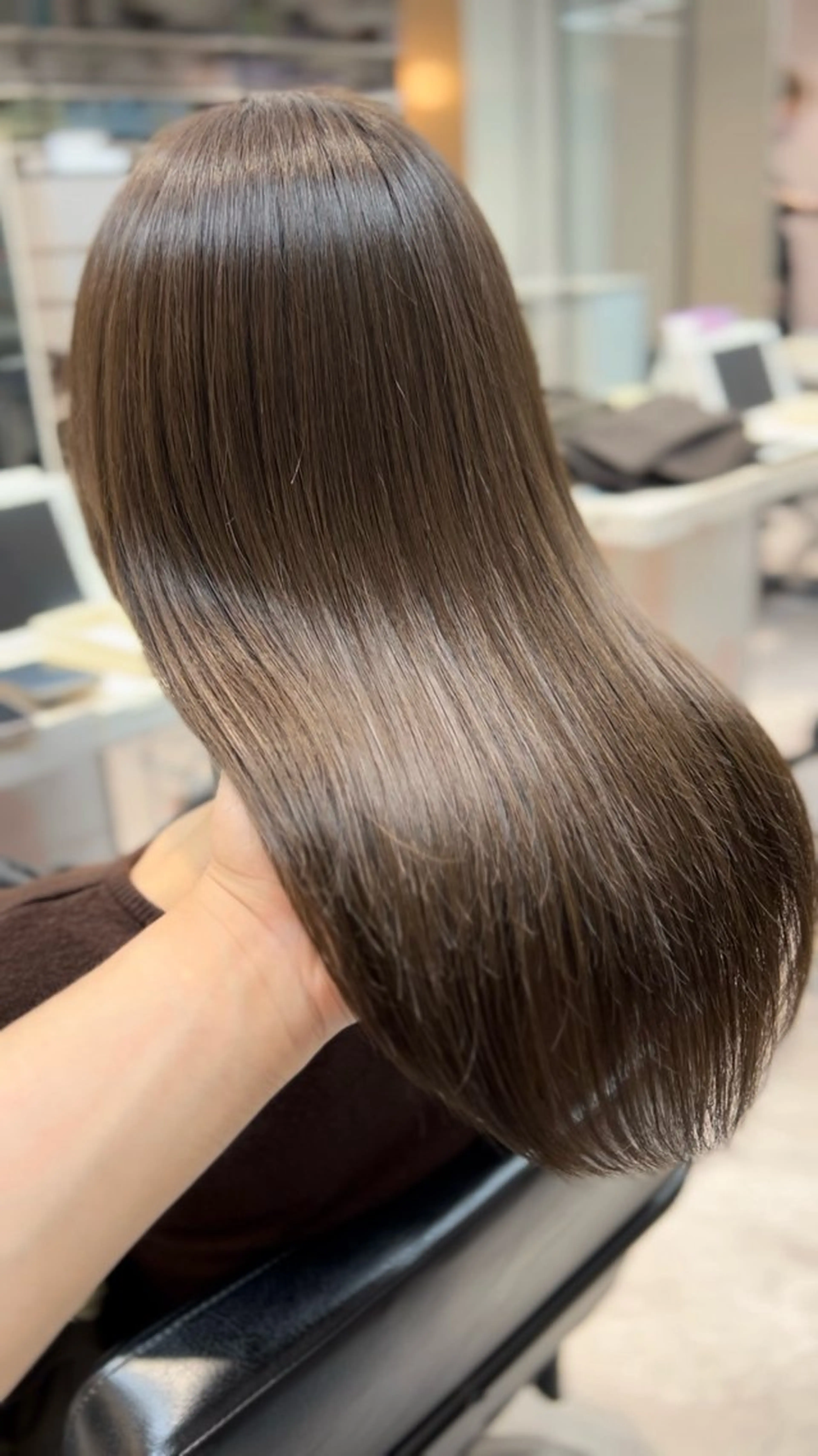 ロング カラー ROCCOeast koyukiのヘアスタイル