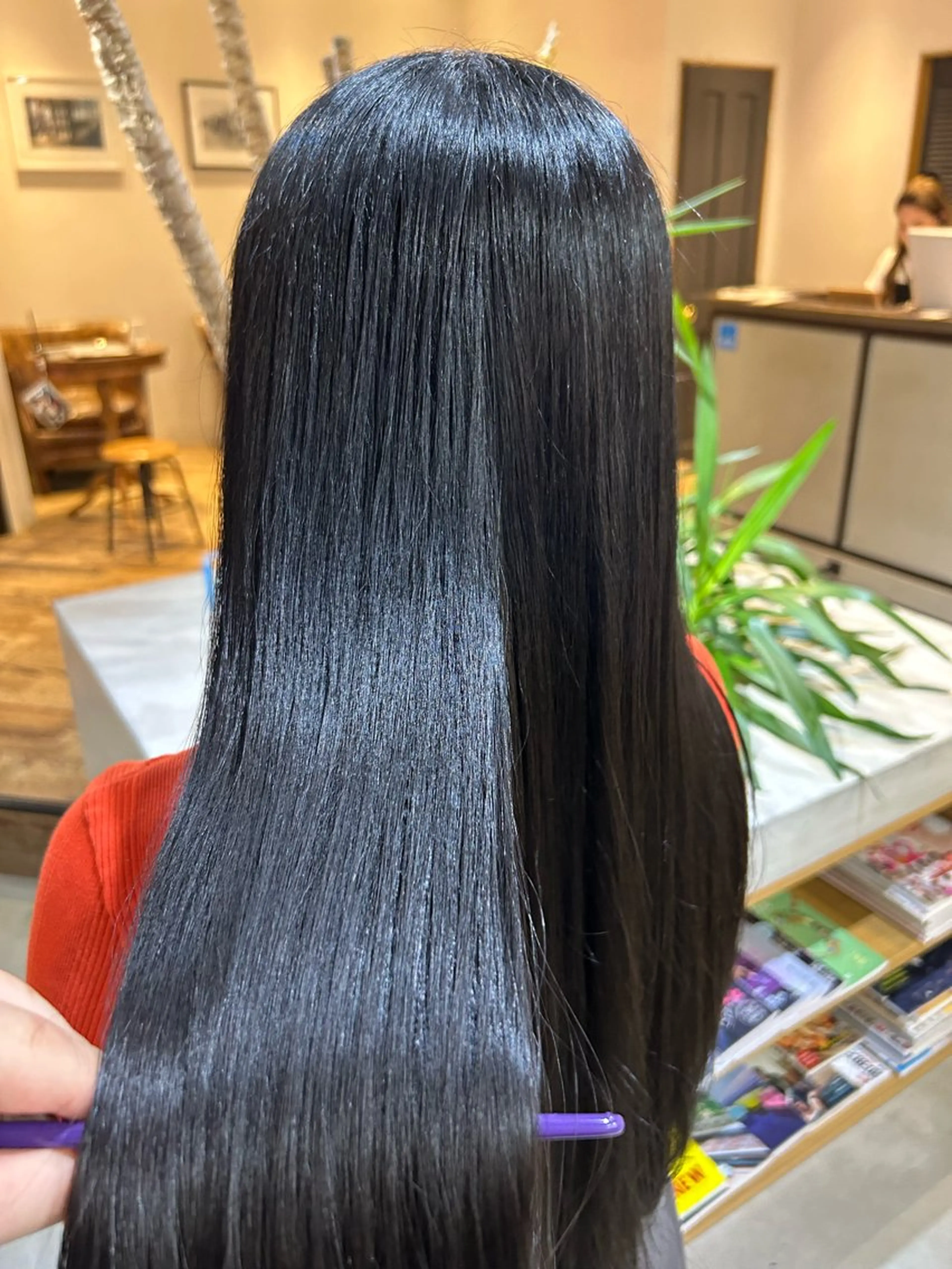 ロング 酸性ストレート カット ヘアカラー パーマ 縮毛矯正 トリートメント 艶髪/髪質改善 yukaのヘアスタイル