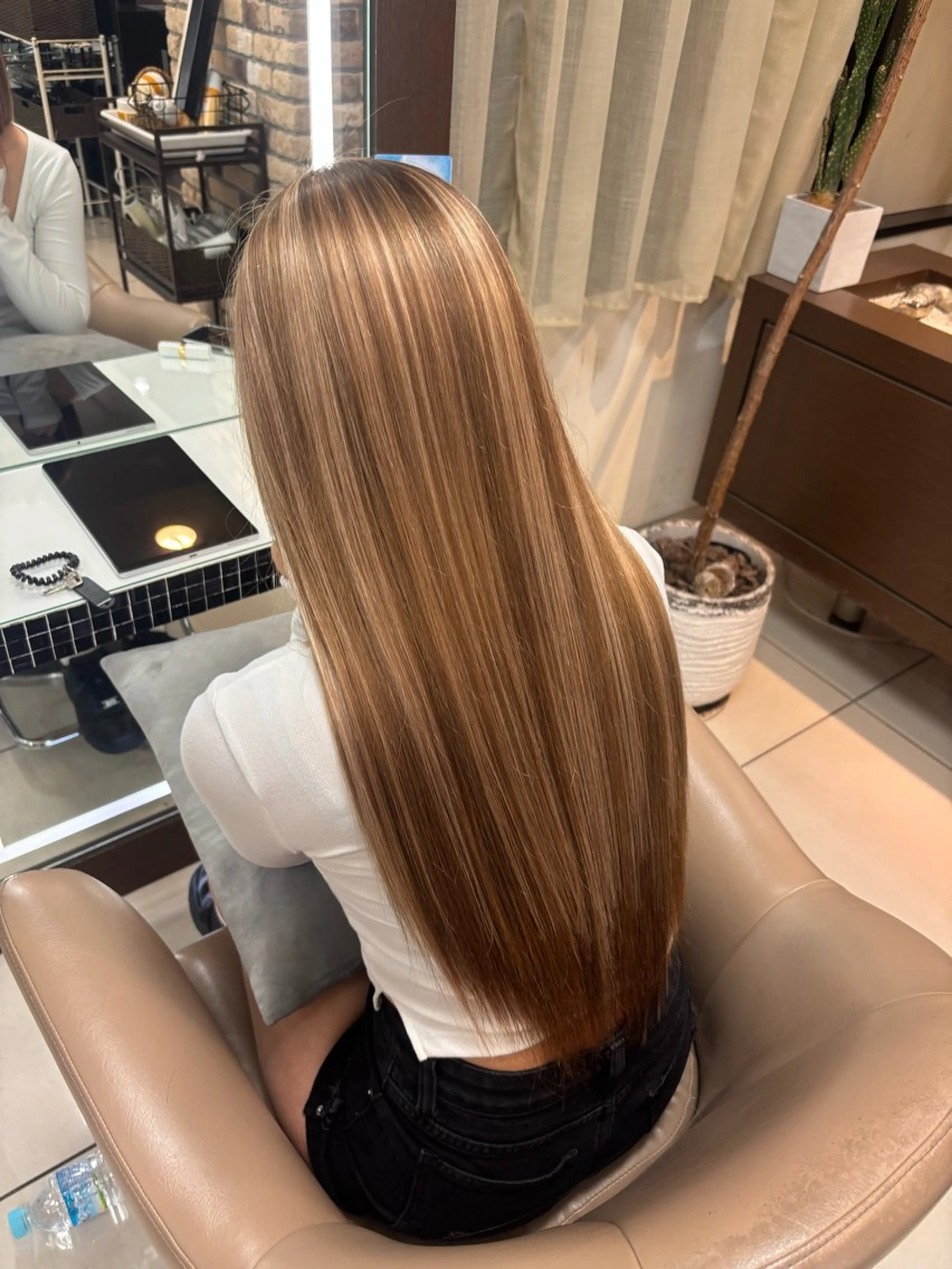 ロング カラー ヘアアレンジ メンズ カット ヘアカラー トリートメント エクステ ヘッドスパ ヘアセット エクステ🎀艶カラー ✨しぇる🌙のヘアスタイル