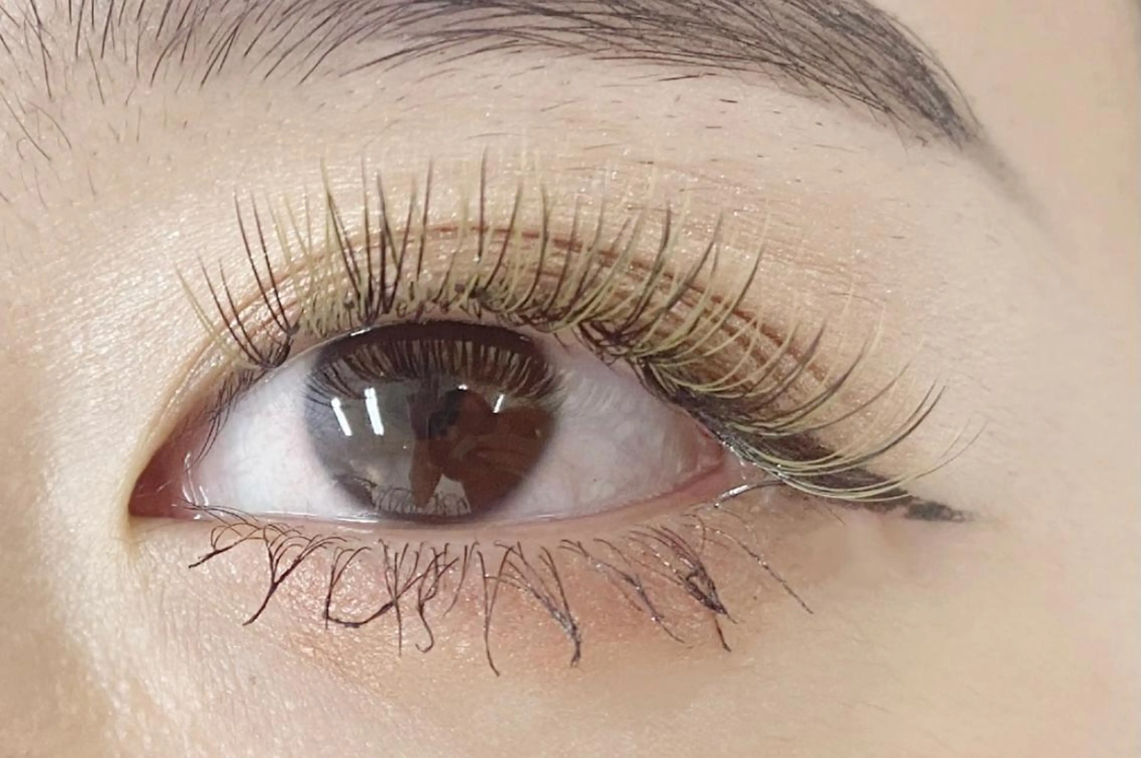 マツエク・マツパ カラーマツエク eminy lash 【エミニーラッシュ】のマツエク・マツパデザイン