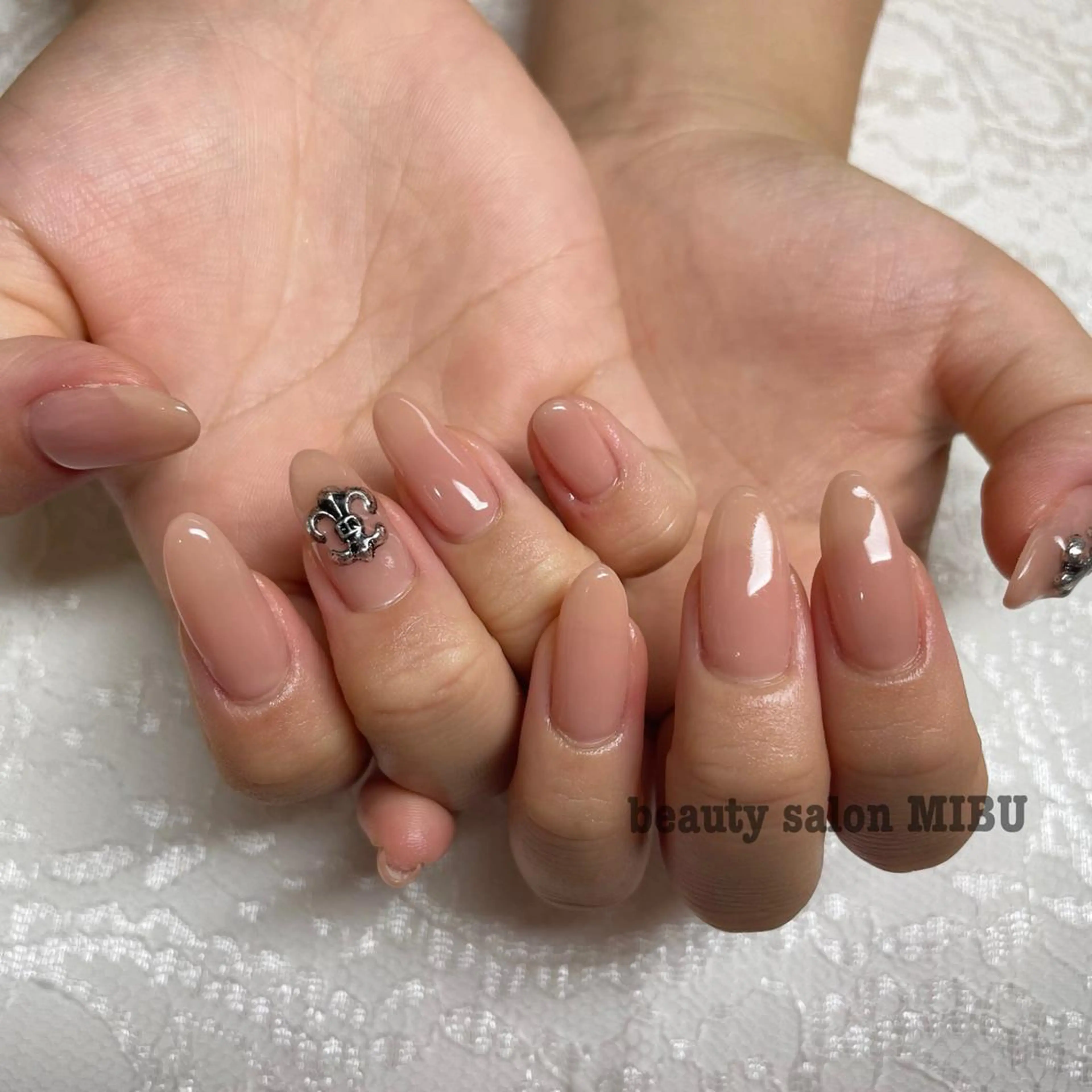 ネイル Sunny.Roa fujiのネイルデザイン