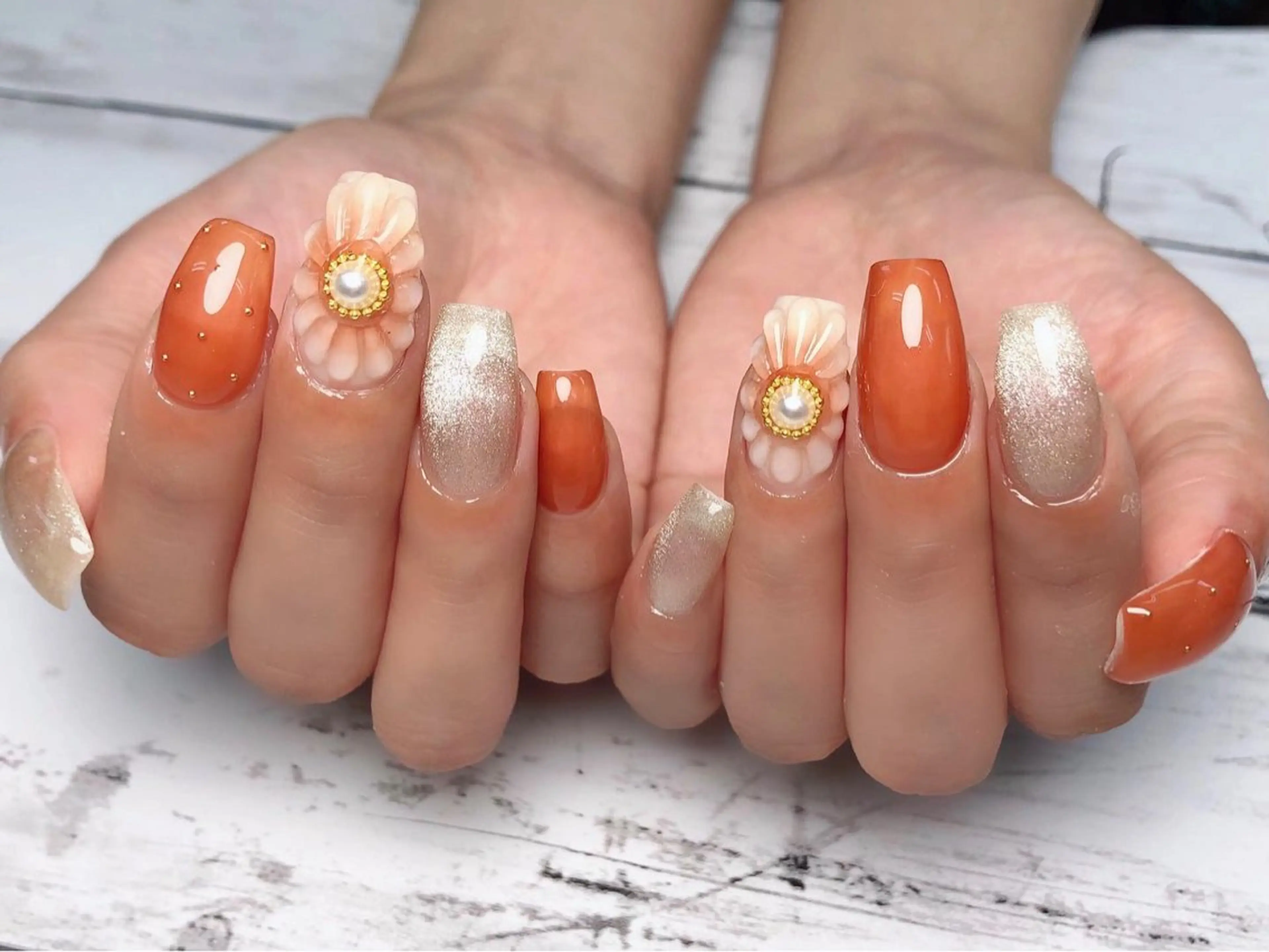 ネイル ハンドネイル en.所属・en. NATSUKOのネイルデザイン