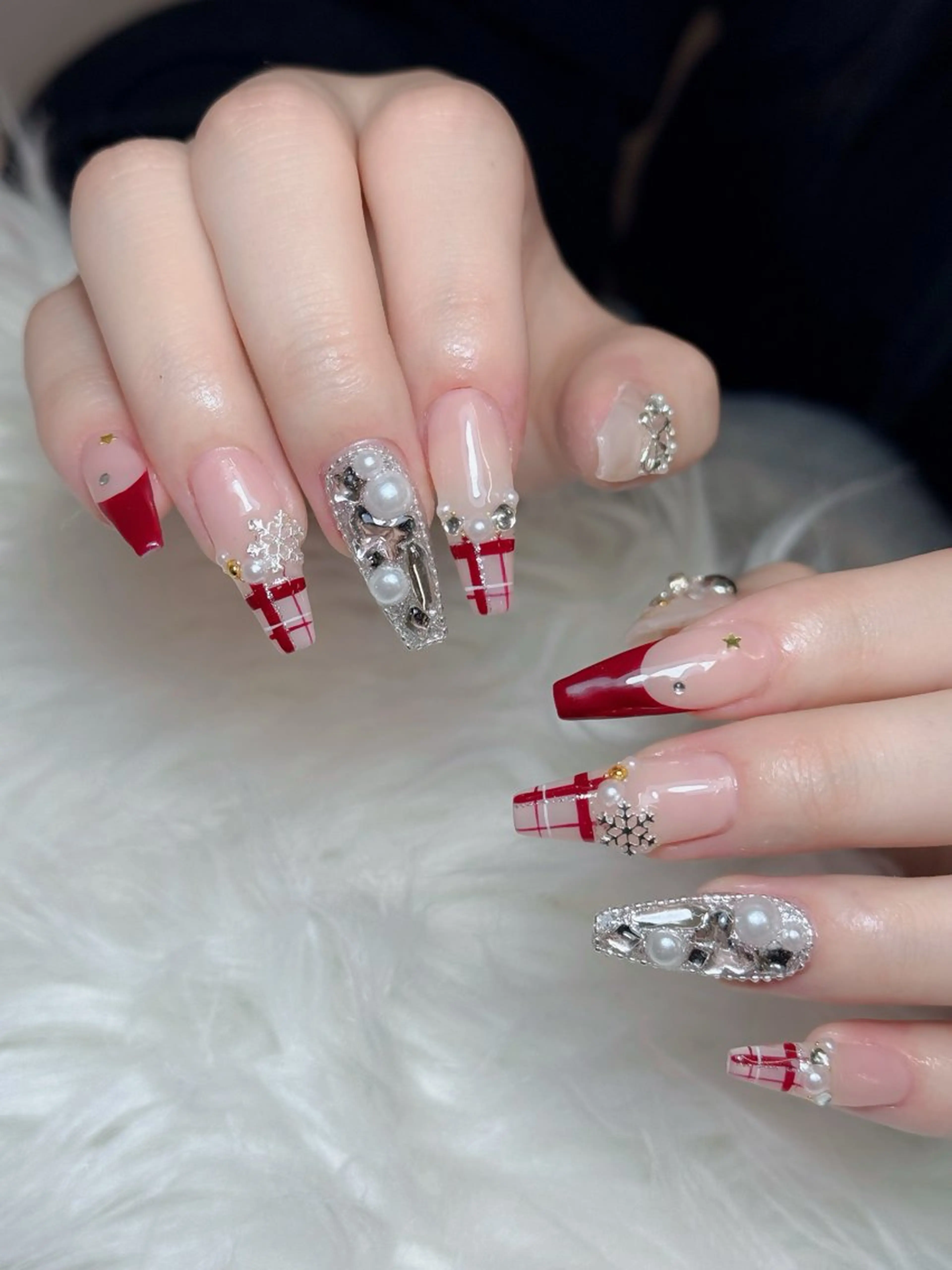 ネイル オーロラネイル チークネイル フットネイル フレンチネイル ハロウィン ハンドネイル Lumi Nail 新大久保3‘のネイルデザイン