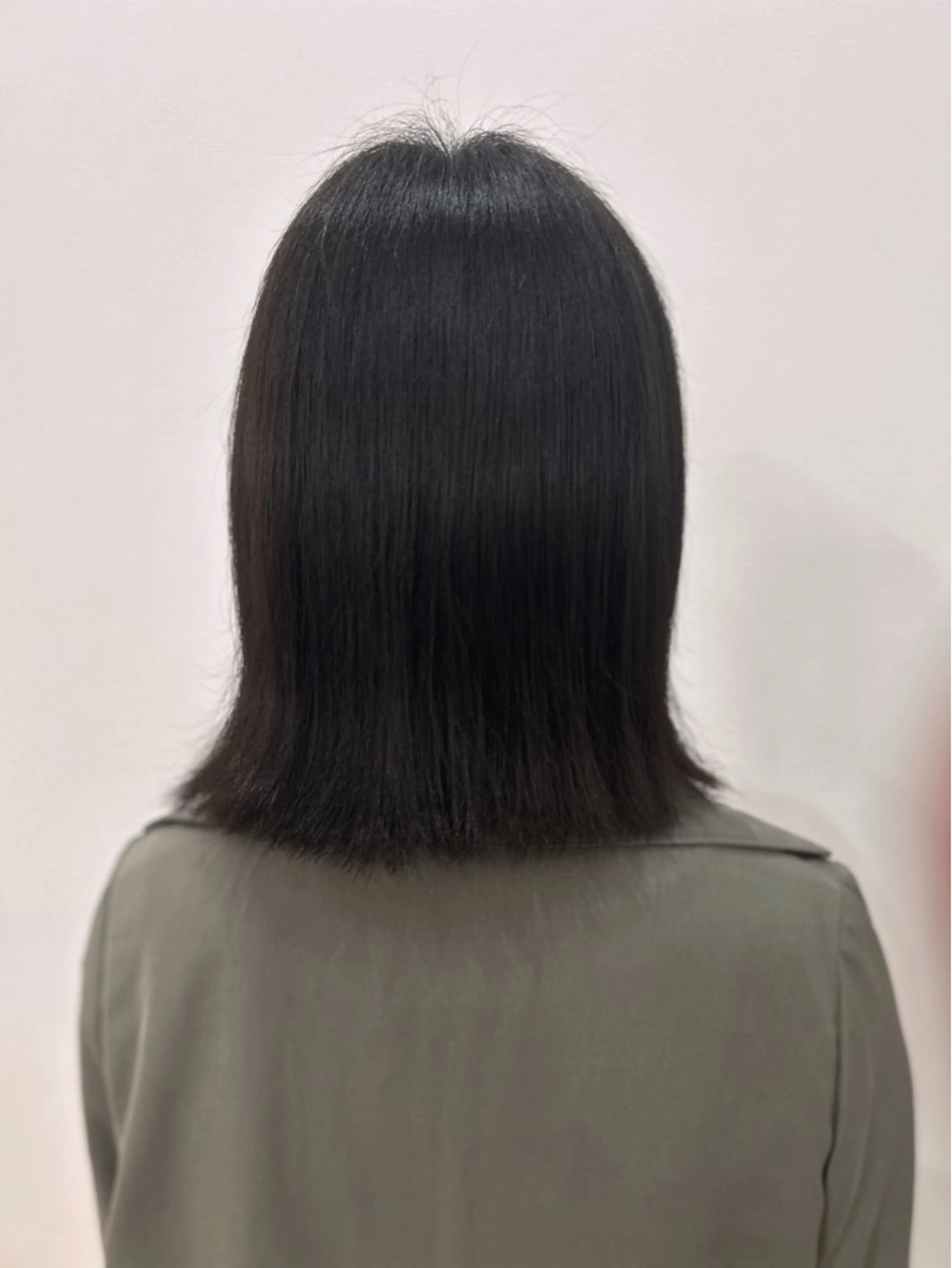 カラー グレージュ ヘアカラー 若月 萌夏のヘアスタイル